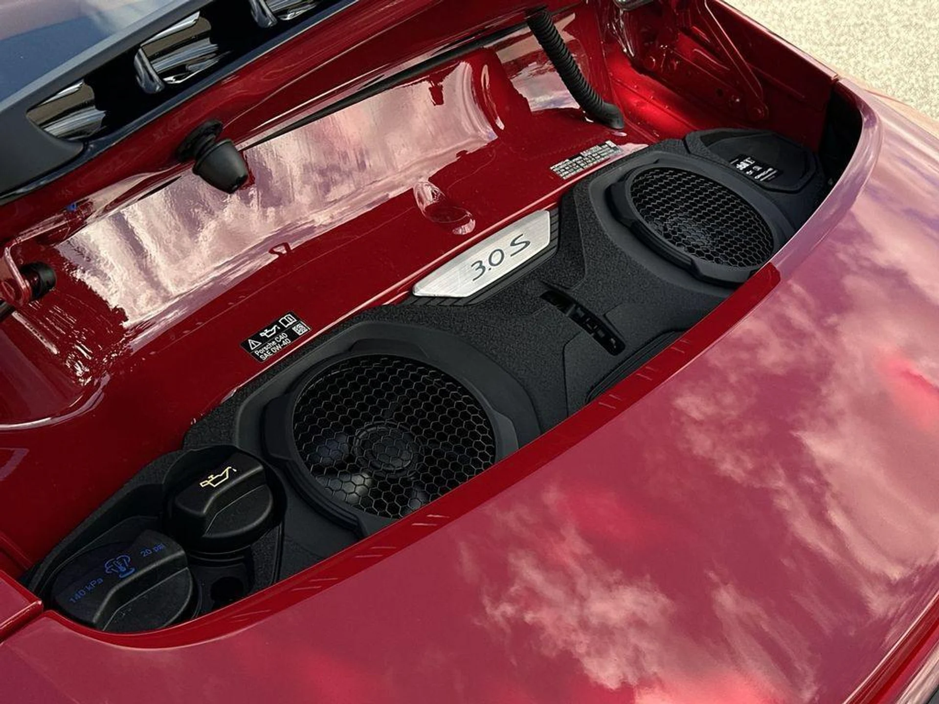 mph019_2743244957_Svtr_Cj_EPC_Me_C_Nx7_Nr_F5m_I_Axa_Yu_A_e7d23e12e3