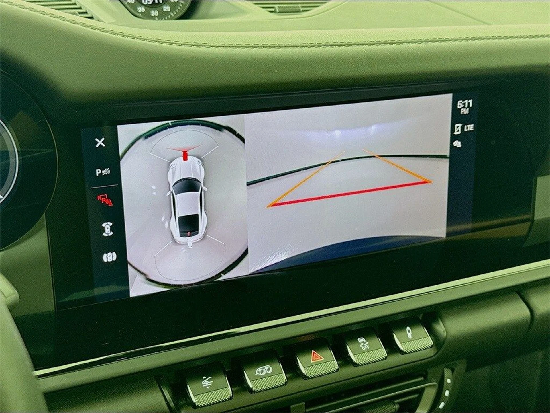 mph019_2745469052_270f18594c8db95bd2a66489ec5bd21ax_572d9ae0e3