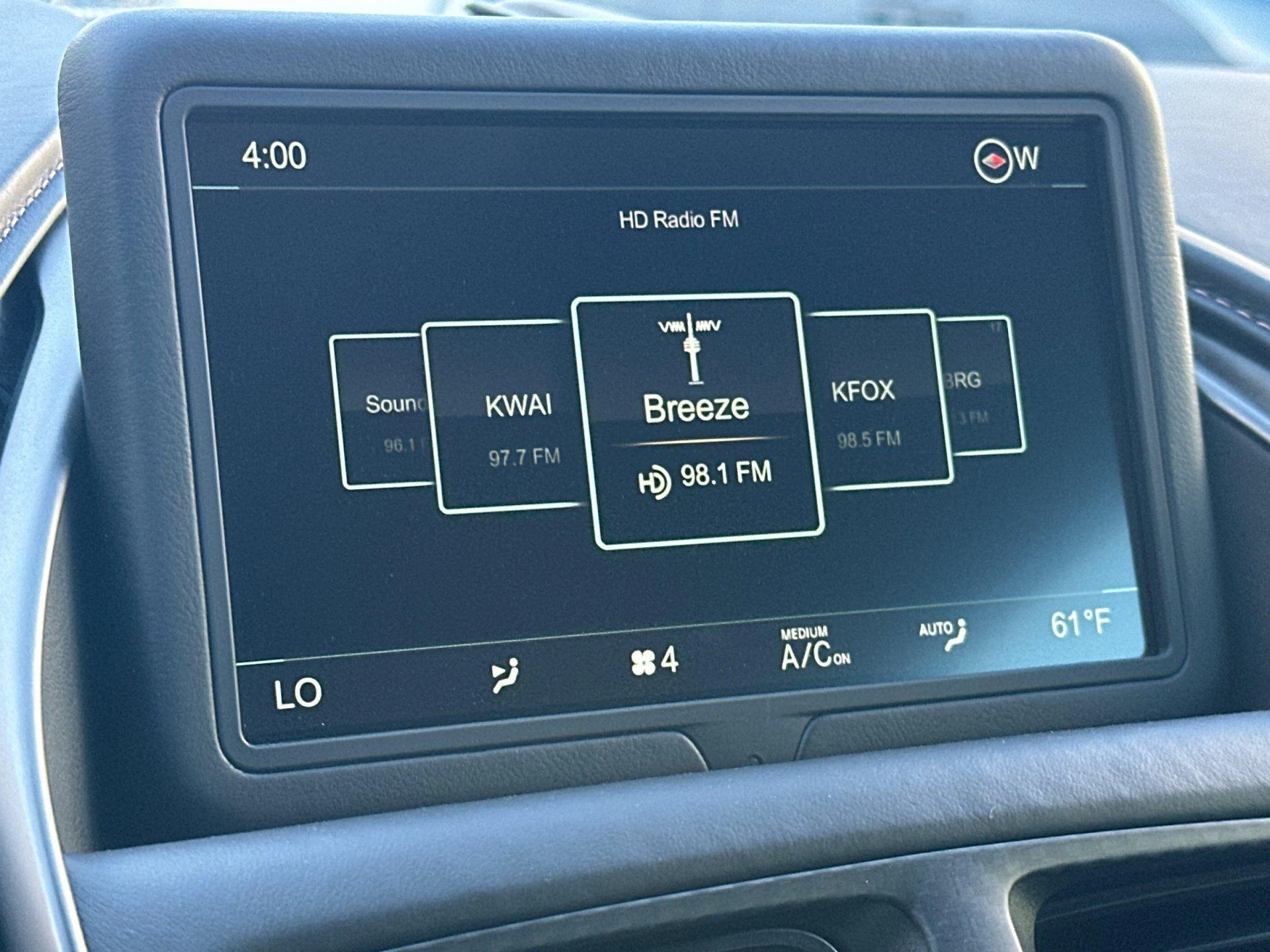 mph019_2750467554_Used_2019_Aston_Martin_DBS_Superleggera_1772634290_d0ea6d4e11