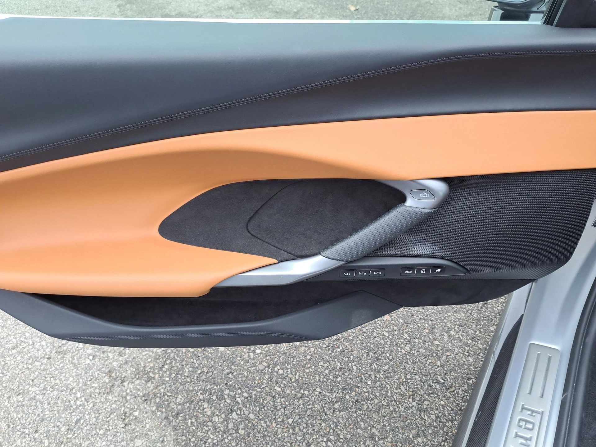 mph019_2750756605_c14f88e77bb3f240f2e96dbb7e35dd12x_6f1c2f642a