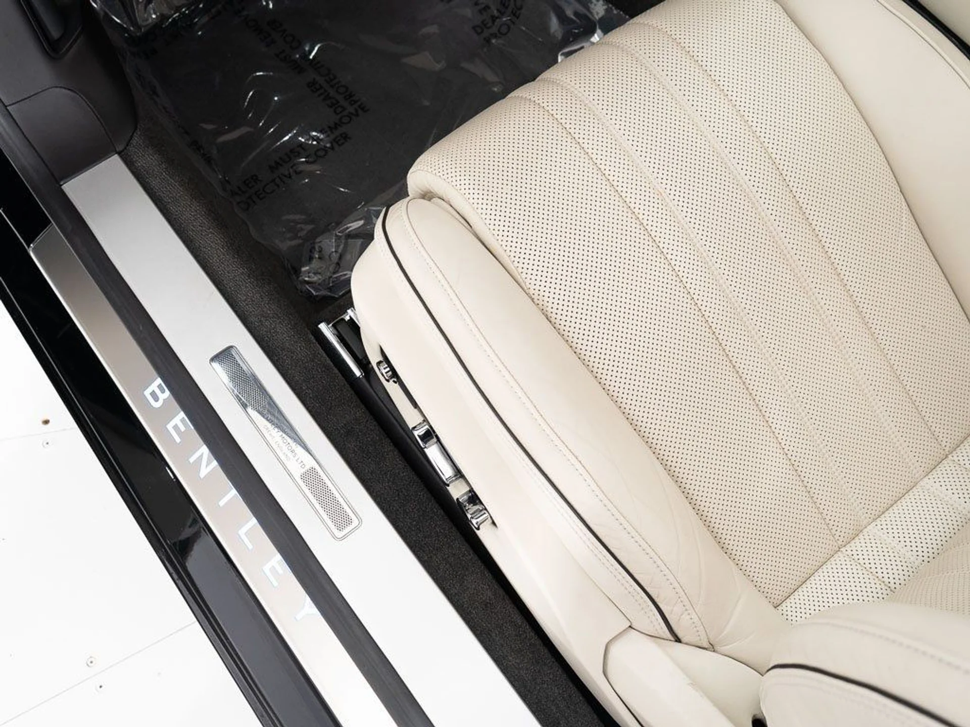 mph019_2757945325_f51d3a8171fb1195b1dedc21a847667a_9c28a76223