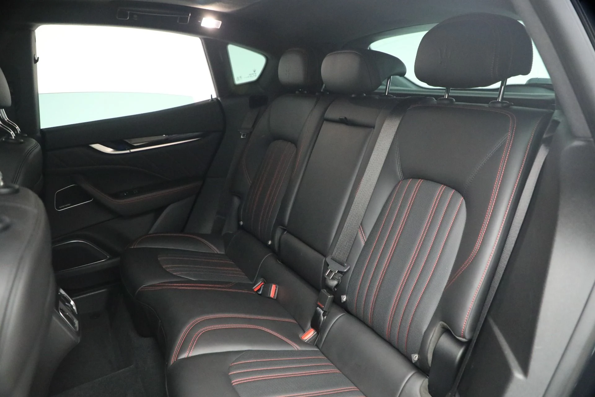 mph019_2765829323_Used_2023_Maserati_Levante_GT_1772662135_370e4c63f4