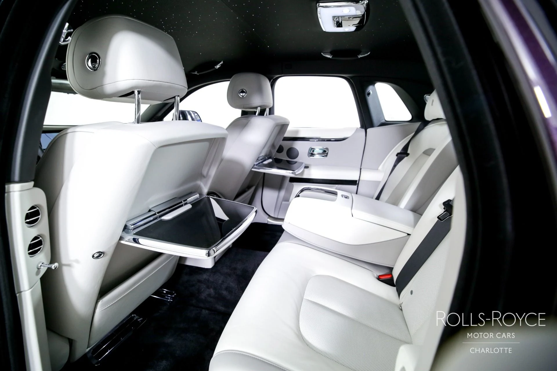 mph019_2770064939_Used_2024_Rolls_Royce_Ghost_1745266805_36ab3d5633