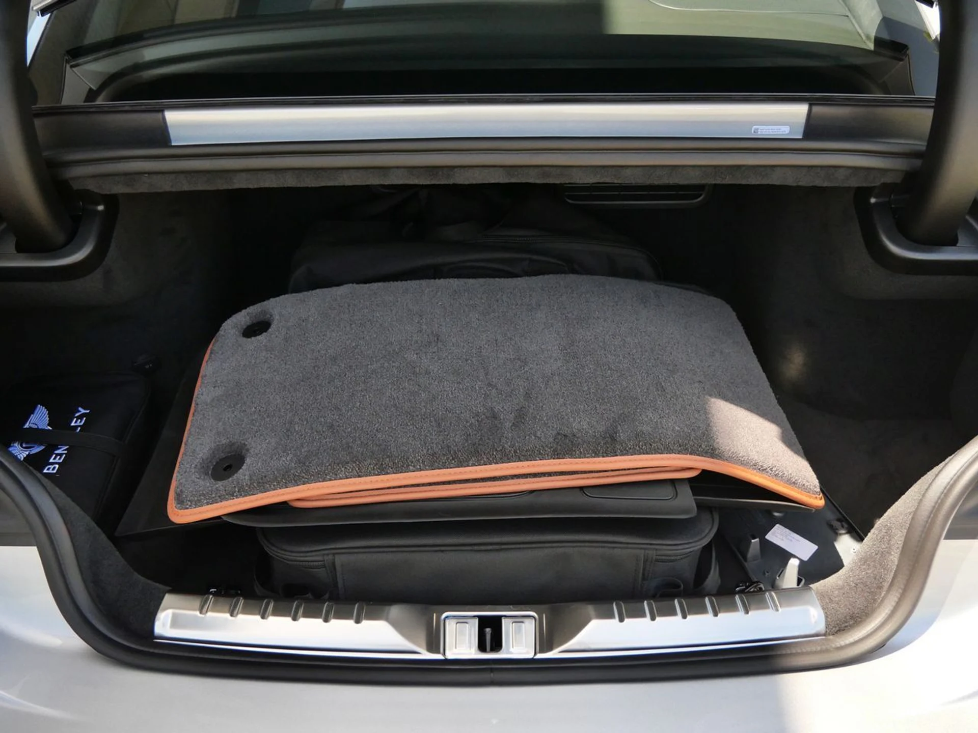 mph019_2779857082_be9982410f464a065b1e2cebb2f67fb1x_b5f367961a