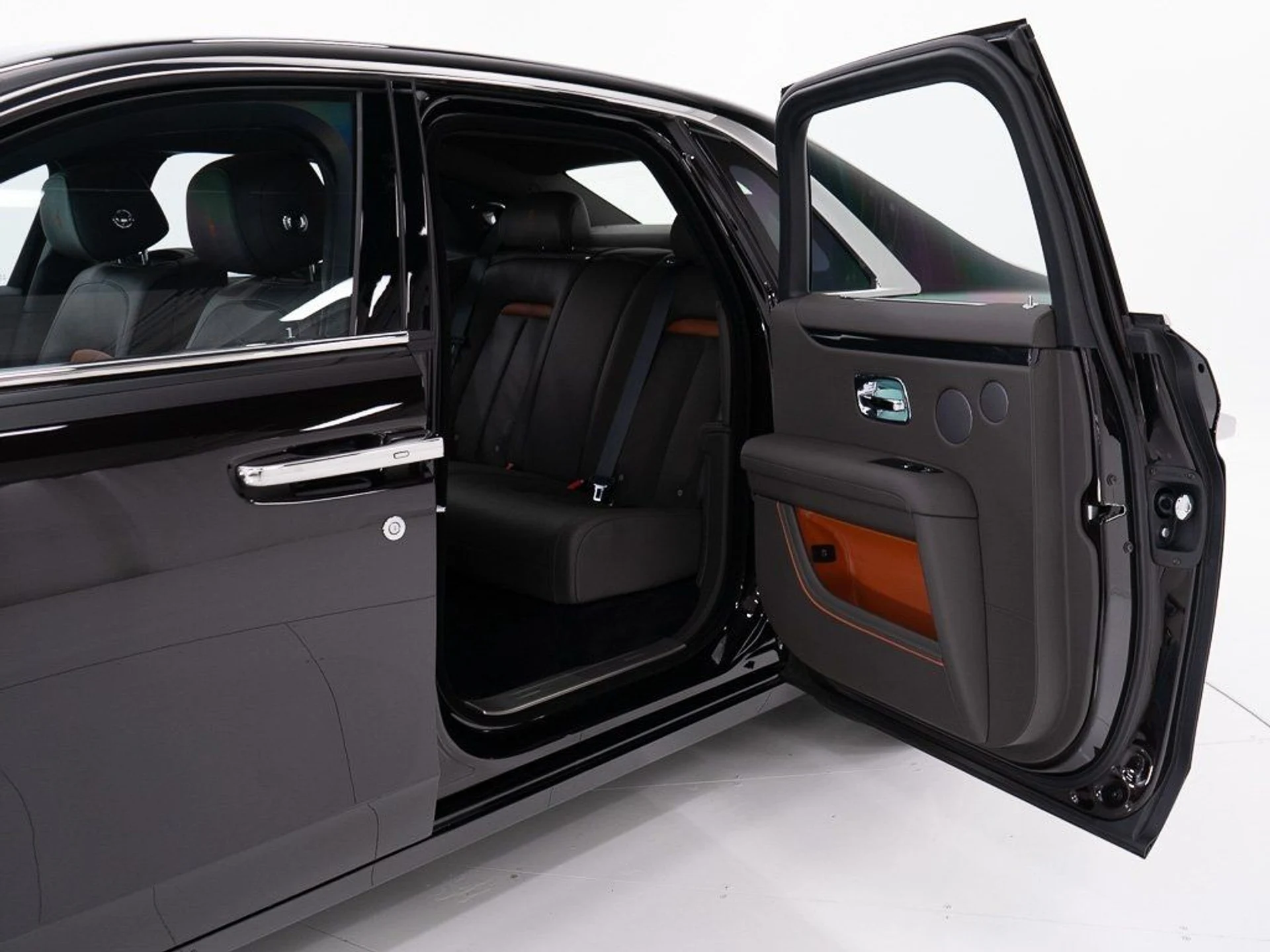 mph019_2780823351_21df6265e53fda5e12f9b2c6c796264f_05f0a0e59c