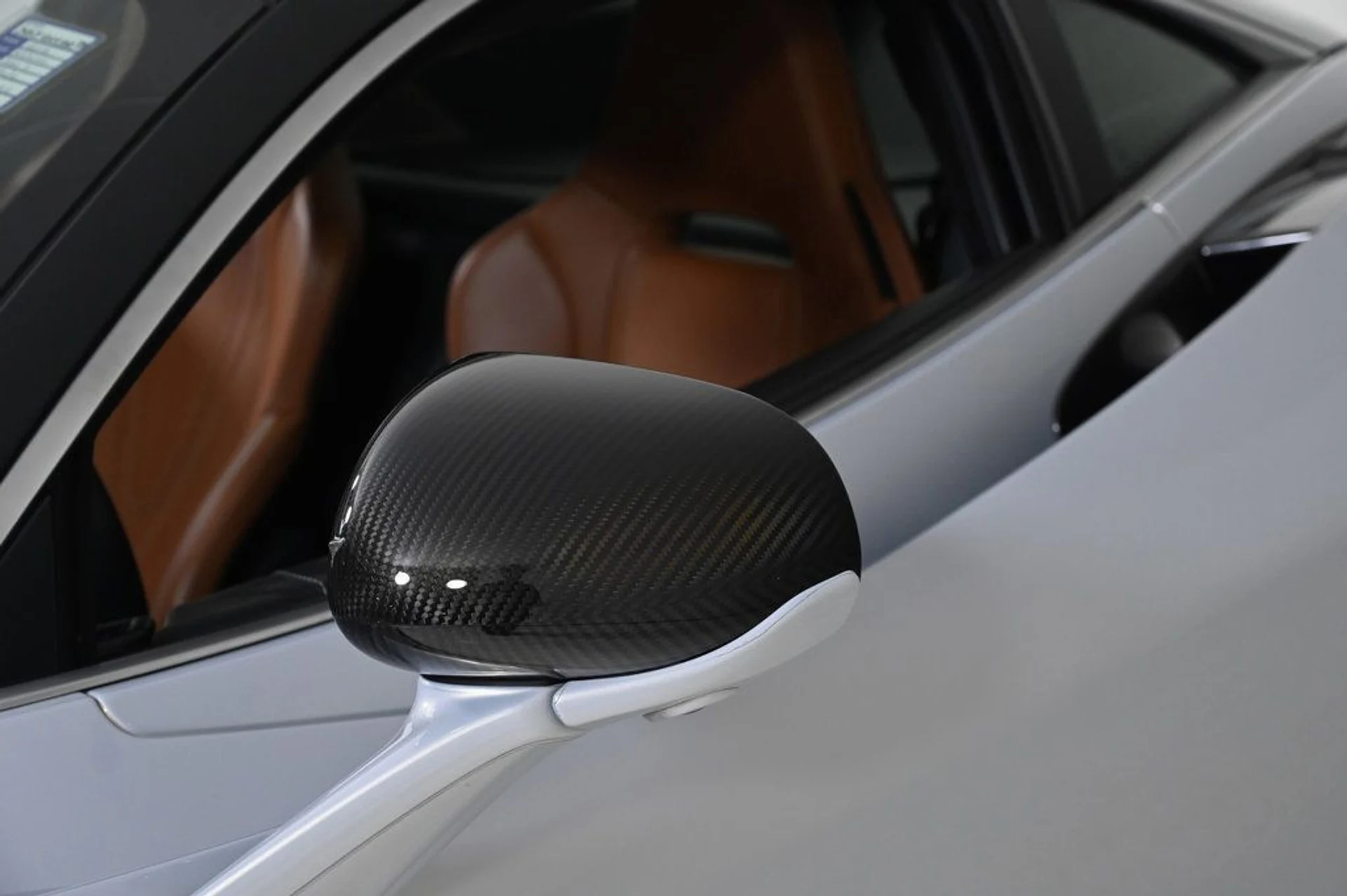 mph019_278204576_used_2018_mclaren_720s_luxury_11350_22954018_19_1024_59c5f5b895