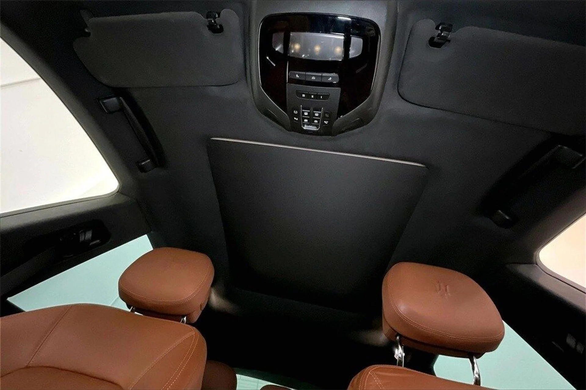 mph019_2784307884_280139a270f11432e6a6be65c39fbda1x_ecb3bca283