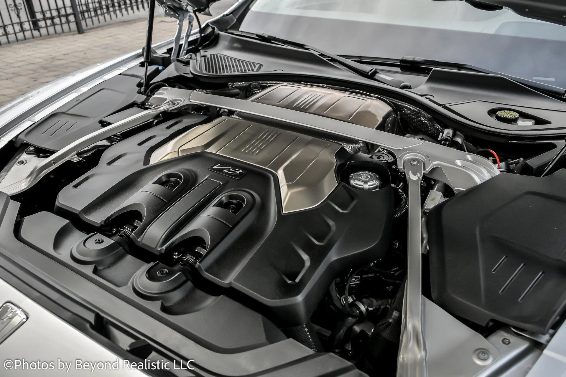 mph019_2796424976_Used_2021_Bentley_Flying_Spur_V8_First_Edition_1763629667_92b3b25985