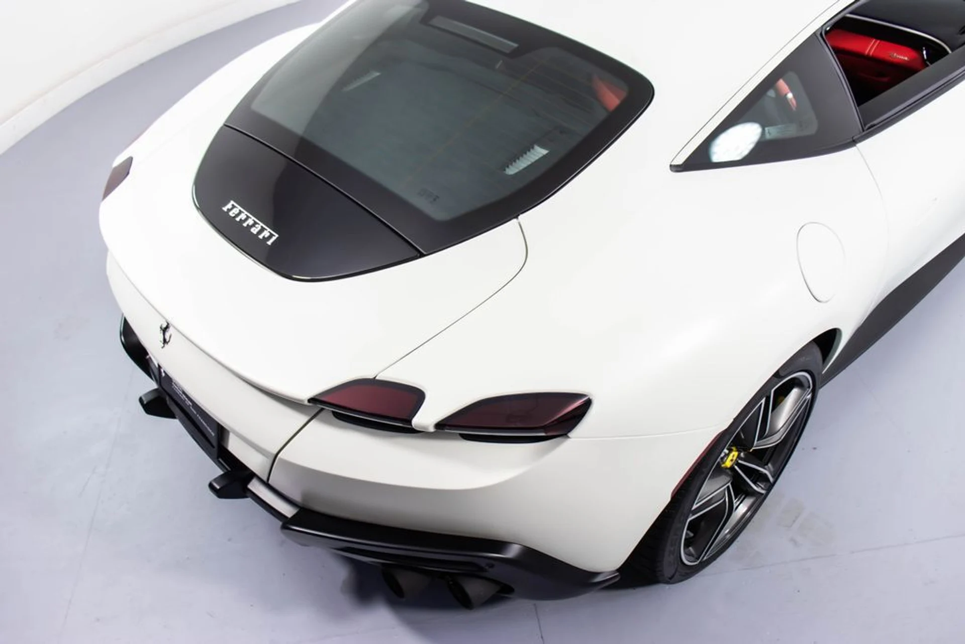 mph019_2798259506_f86cac247795450442f0b764479fc68fx_0b0716d869