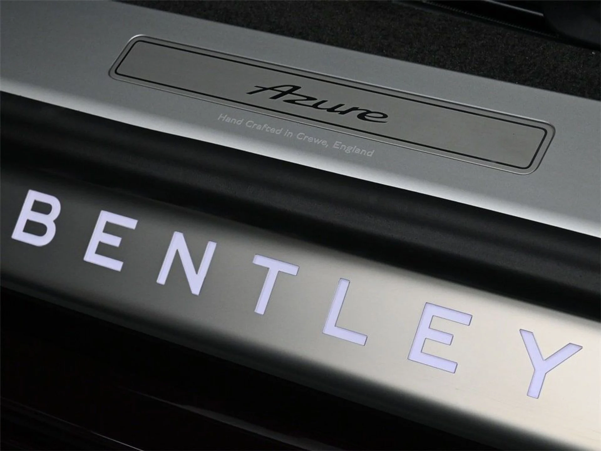 mph019_2801317631_39c6d001fcad3446c0dac17c38e14f9bx_53593a9fa2