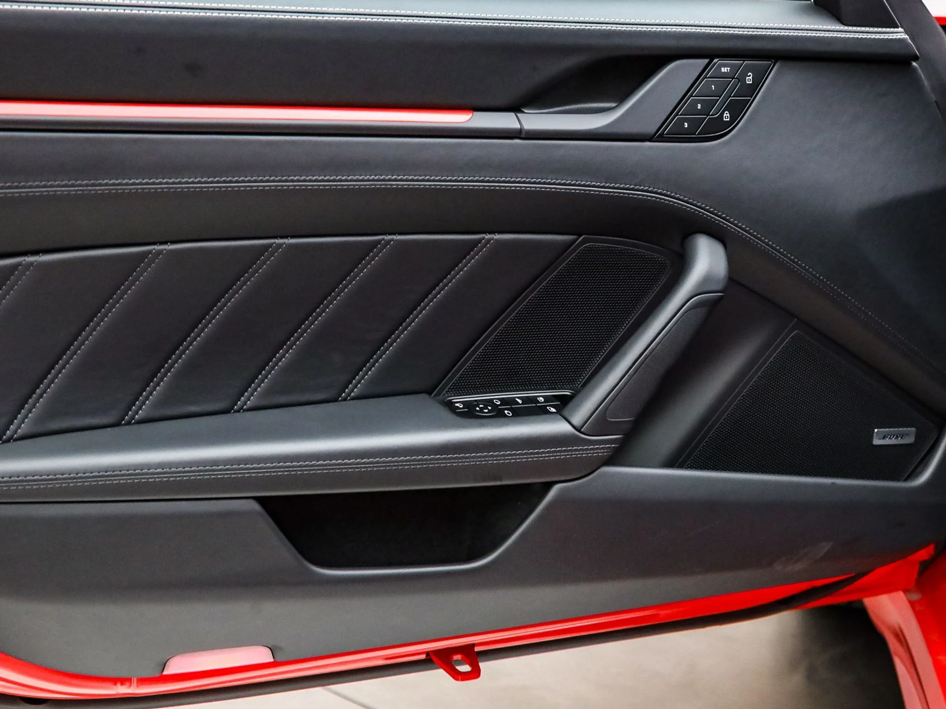 mph019_2804897372_0538aaa006461cbf03f9d98f9165d23bx_35ce43c400