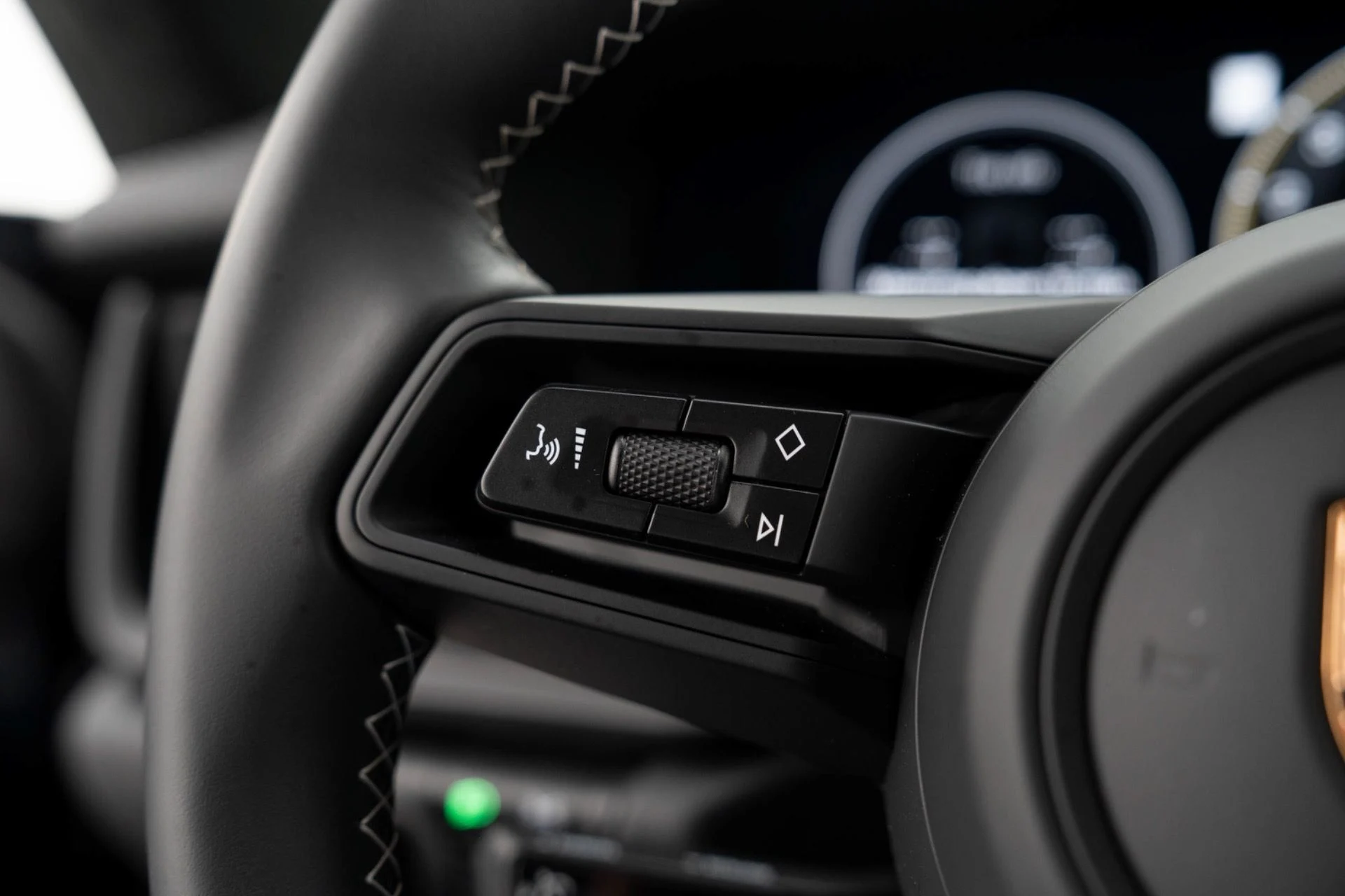 mph019_2806479884_Used_2026_Porsche_911_GT_3_Touring_1774627050_99094b618b