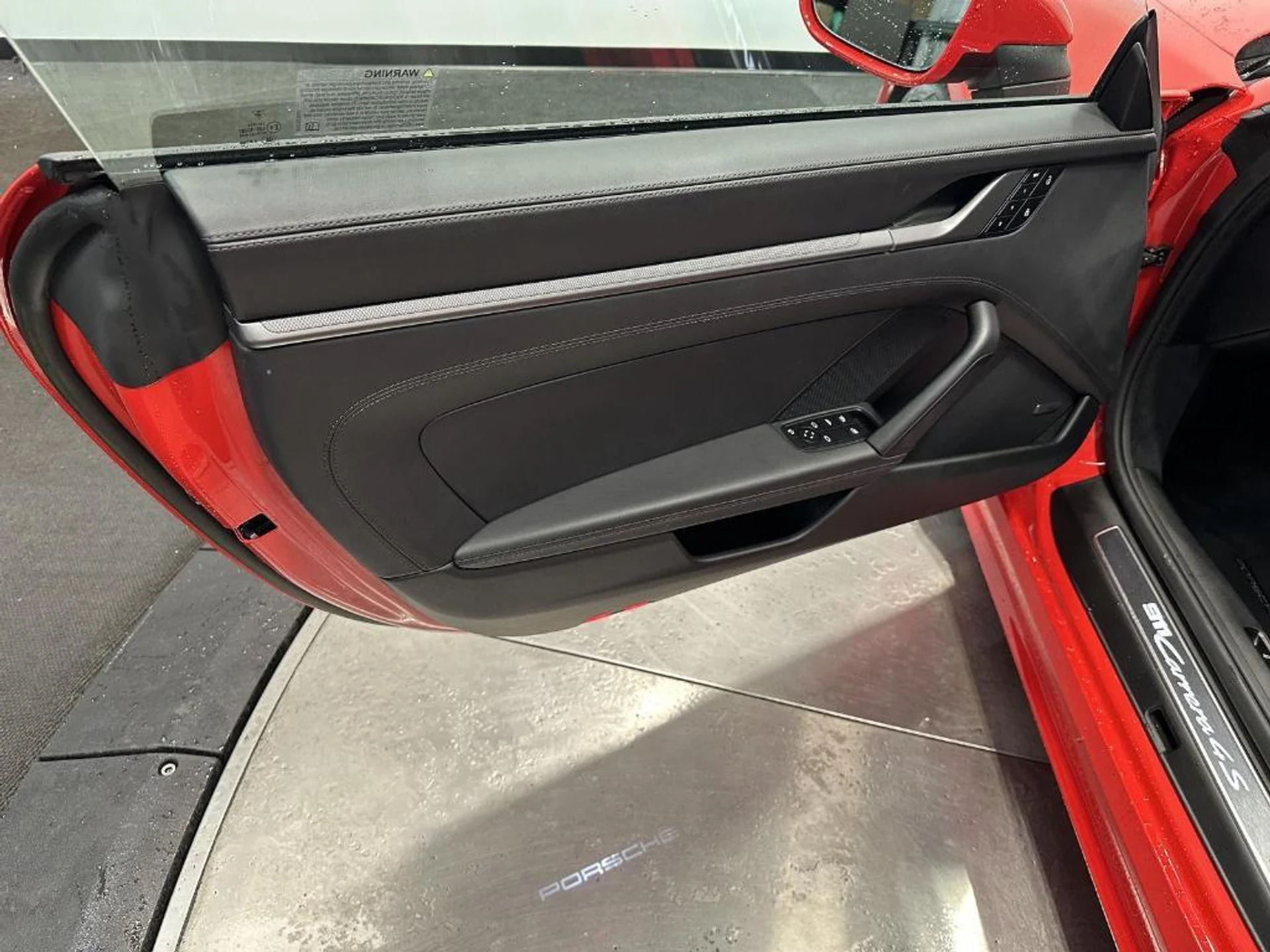 mph019_2808222750_g_s8e_qj_wd_Ces_Cn_Rf_QQ_Dtsf_Fr0_55aa0ea693