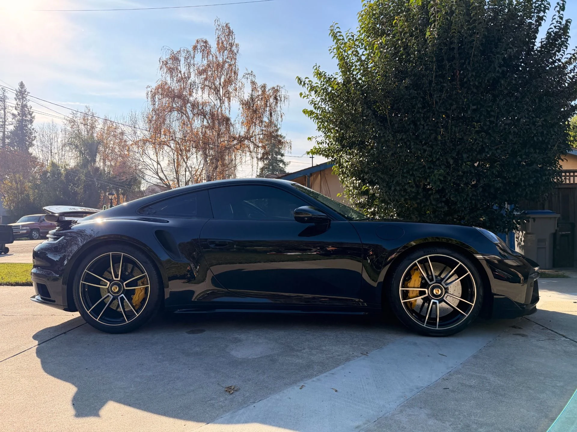 mph019_2810659217_Used_2021_Porsche_911_Turbo_S_1766101435_d499ec1e60