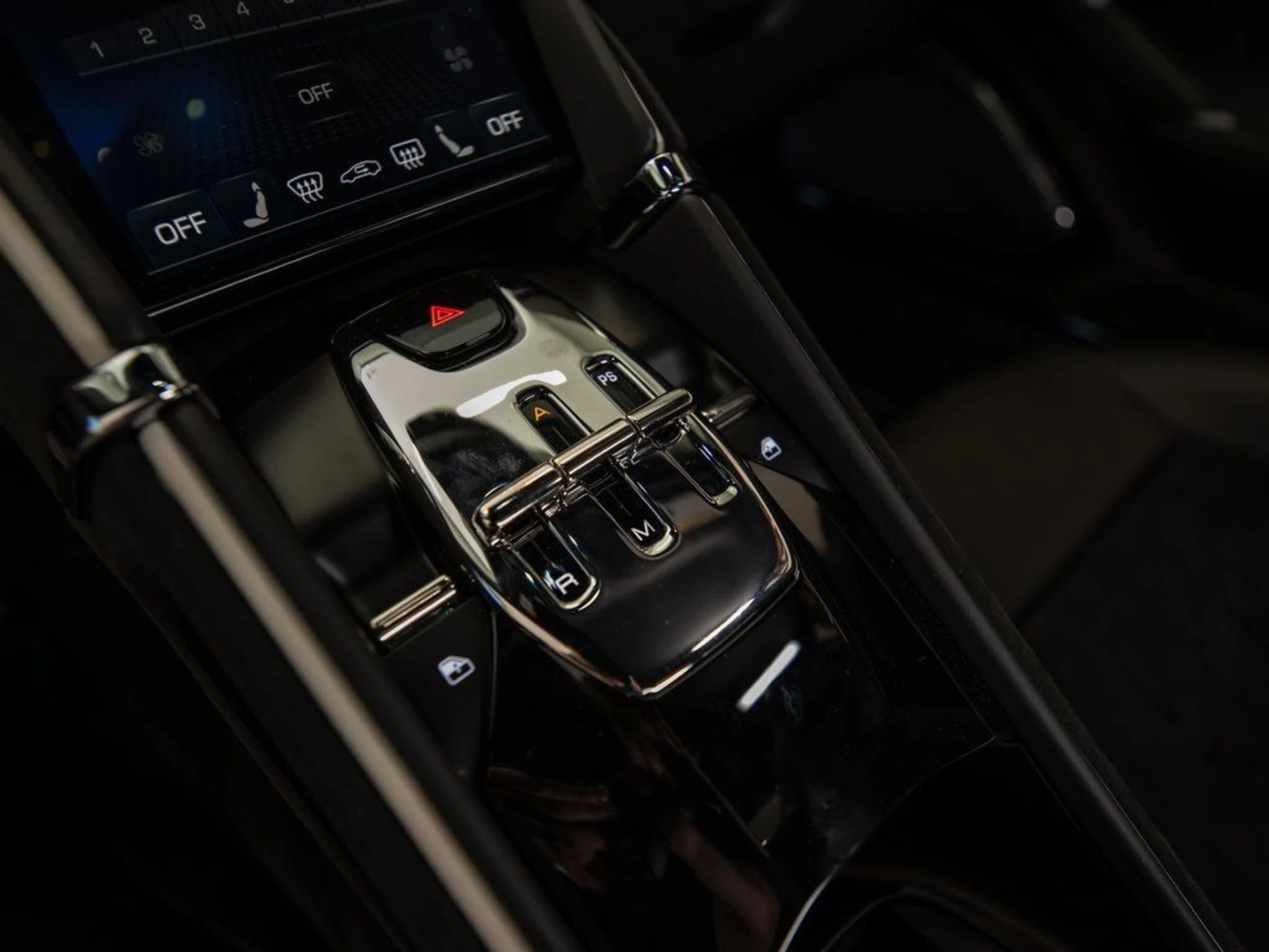 mph019_2814919592_image_20_3414b3030c