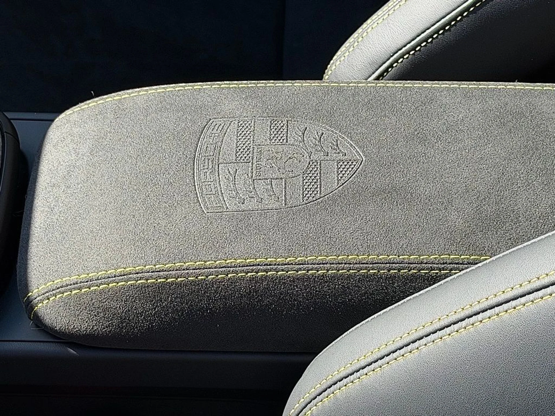 mph019_2814930980_2ea6cd1dad7fa45d505af64b691d10e6x_807d74f6c2