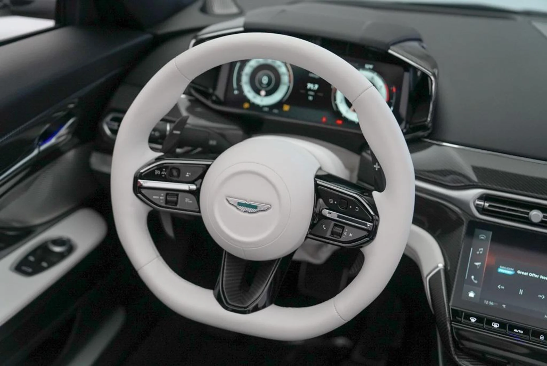 mph019_2816741517_RL_Qh_V_Km9_Y0rojp_VVR_6rhi_OJ_Nk_Tg_9a7c02fa64