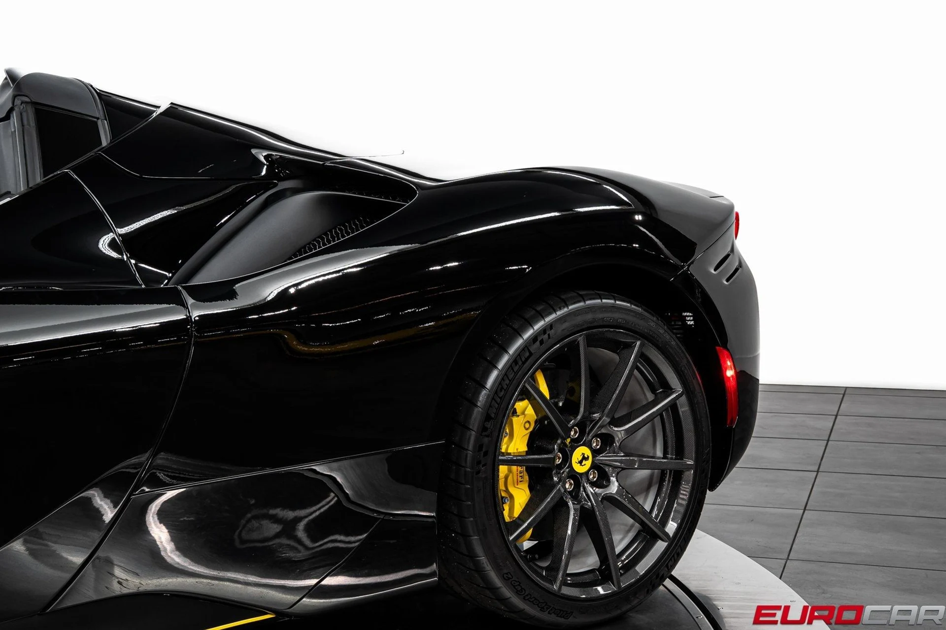 mph019_2823969088_image_20_14989836dc