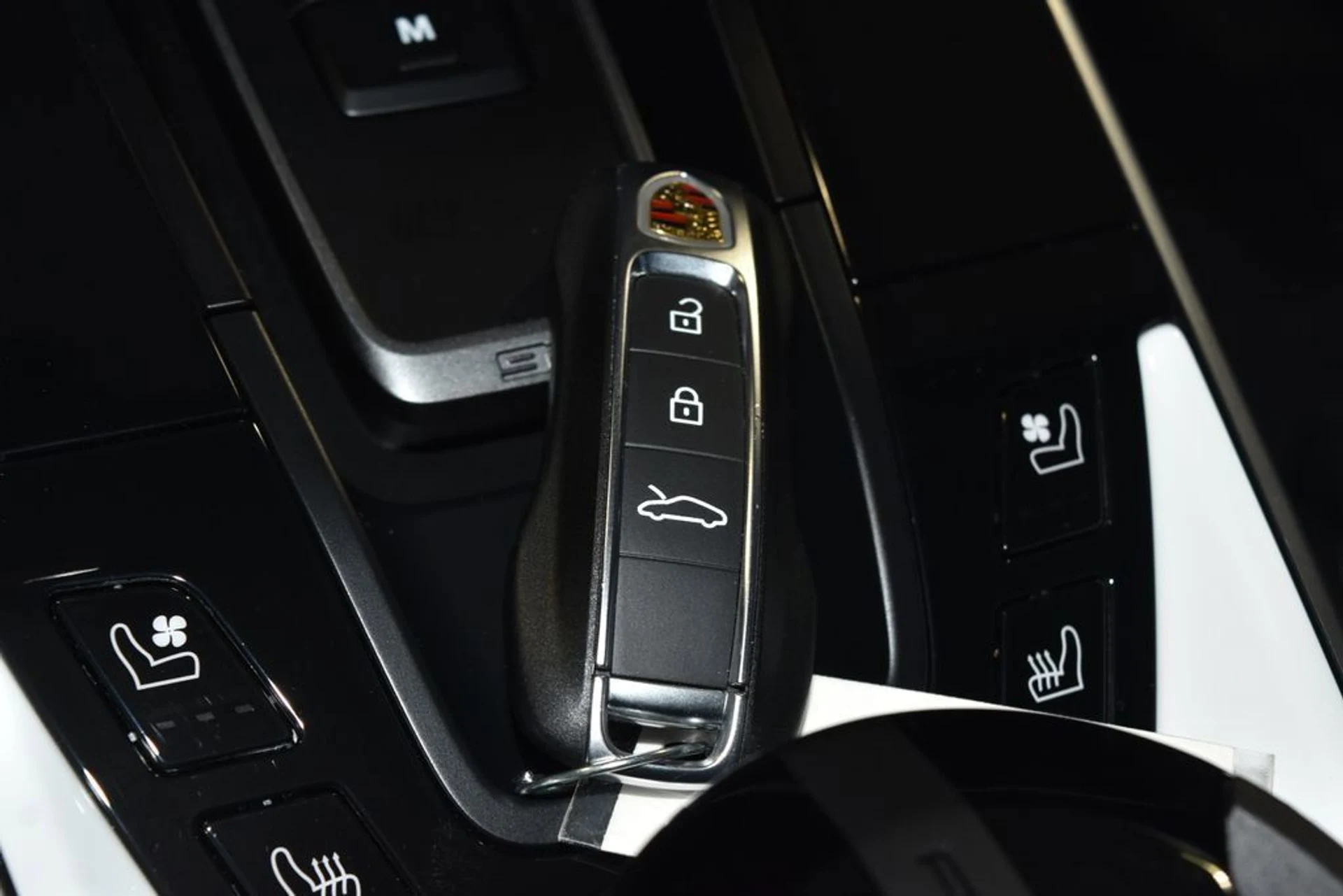 mph019_2826838519_50513dac5f6d020cf54250891ec04e3bx_289fb698ec