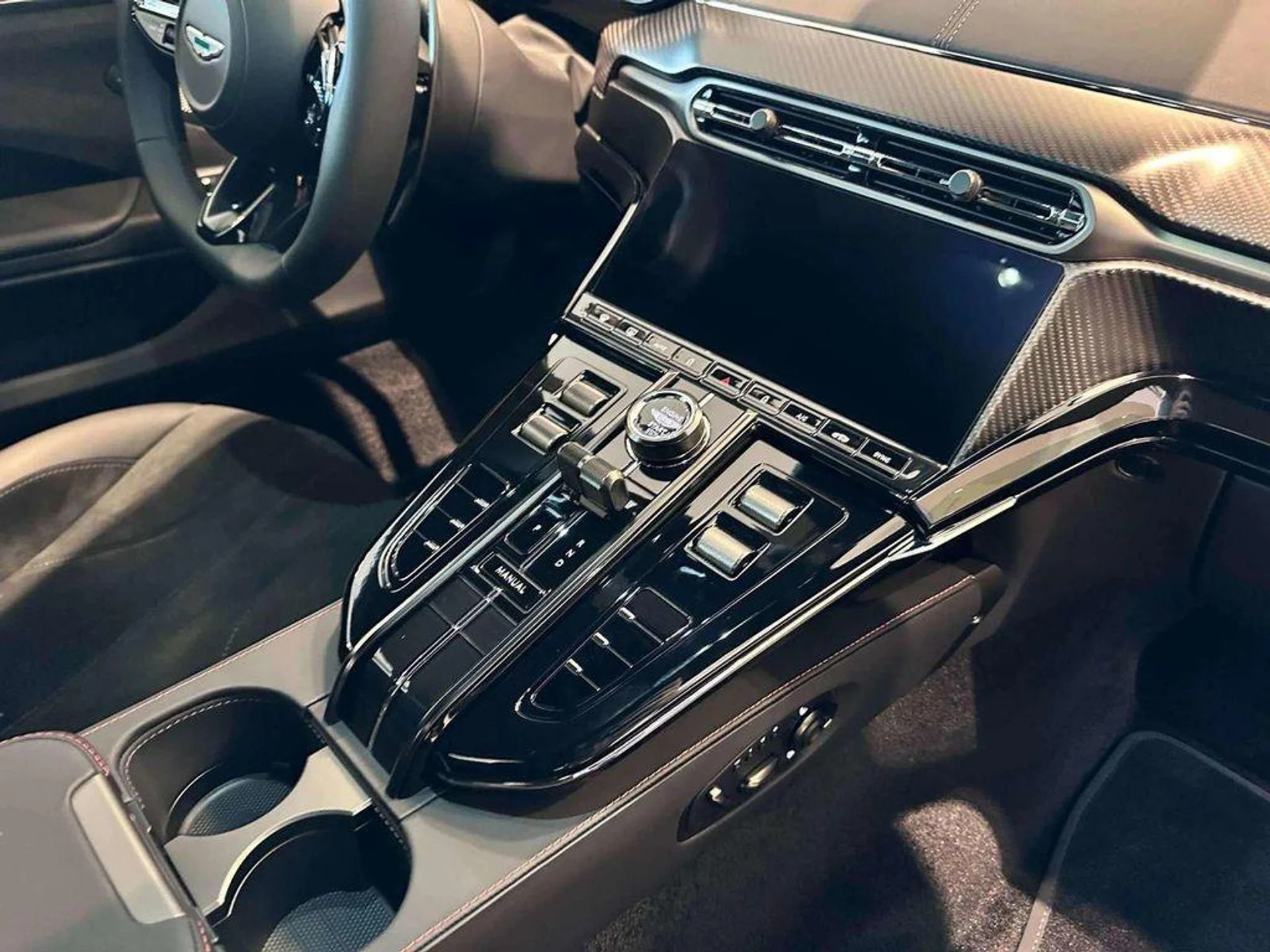 mph019_2835352516_p_GXMC_Jyna2u_Qa_QHZ_Uh_P9_Rr_J_Ng_e541050b0a