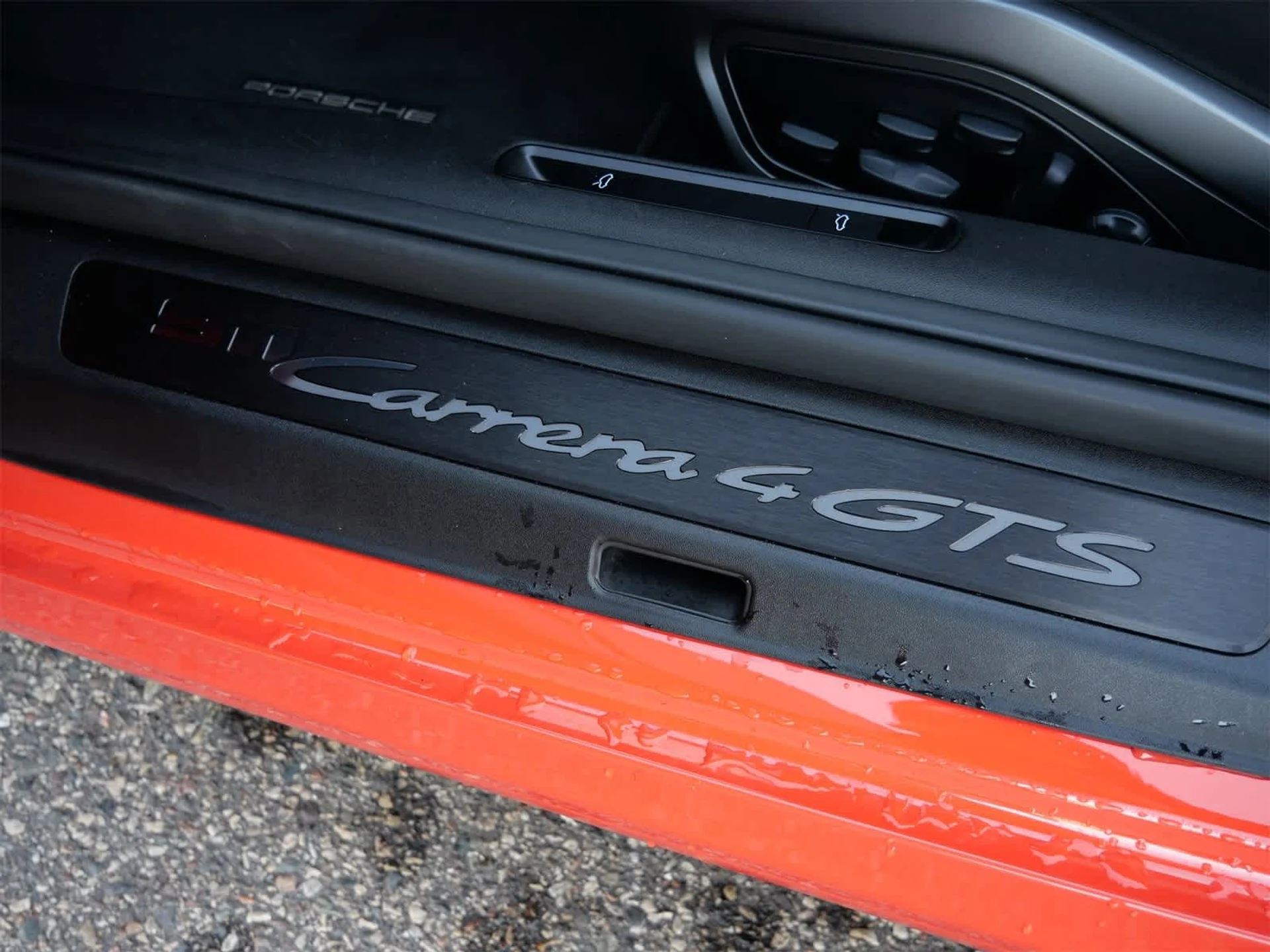 mph019_2840174576_30758a59db2ea150042accbde18ac71a_55511671d4