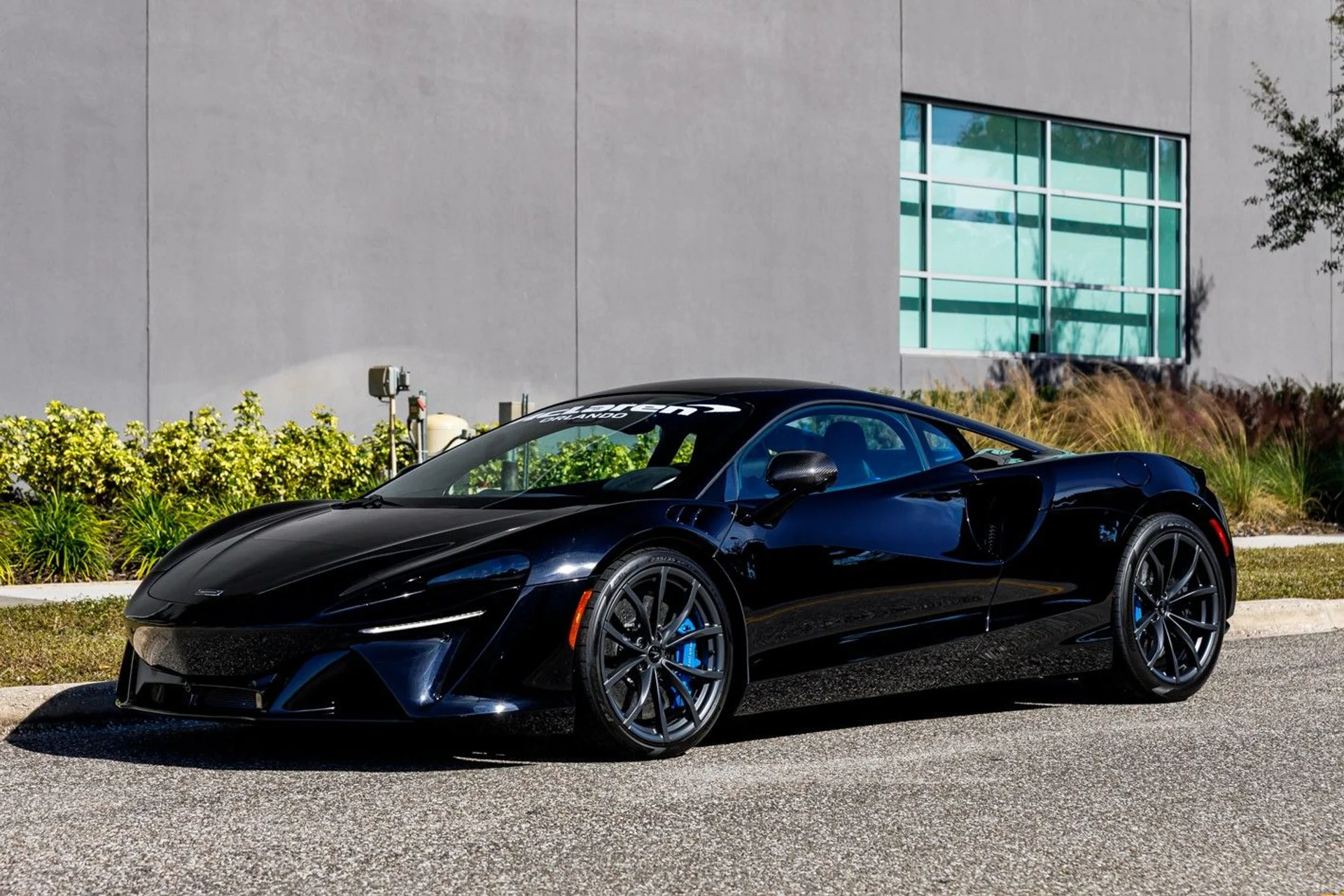 mph019_2840808043_396_p20_l_11f421a017