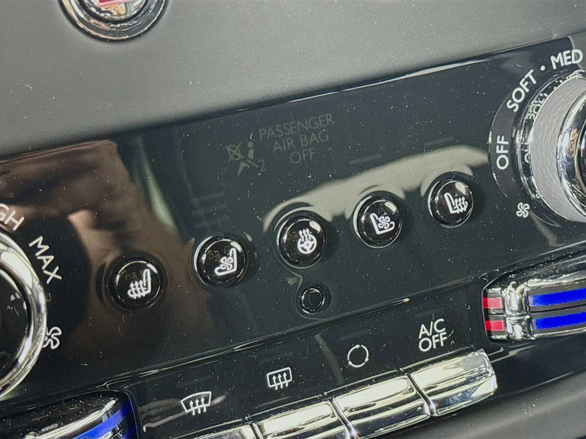 mph019_2841336205_5414e00f70d4167711e1b667343d38a7x_bf25146b47