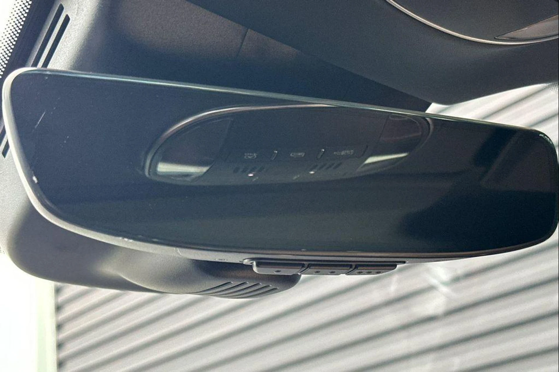 mph019_2842760566_Zi3_O0n_Ix_XVZQAB_Fgr_Pth_Wh4_IL_6_Q_8ab7457693