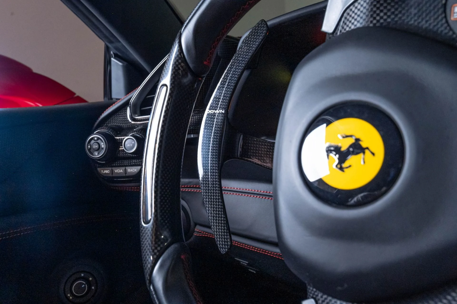 mph019_2851886205_Used_2018_Ferrari_488_GTB_1785189078_99bb92041a
