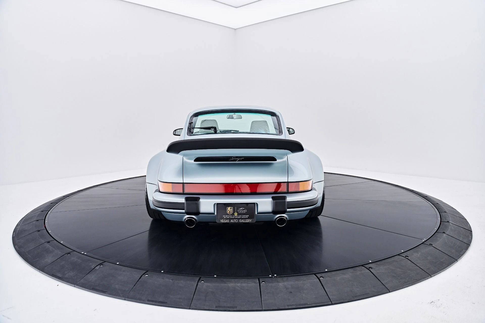 mph019_2856765876_Used_1990_Porsche_911_1789729614_87a99a5aec