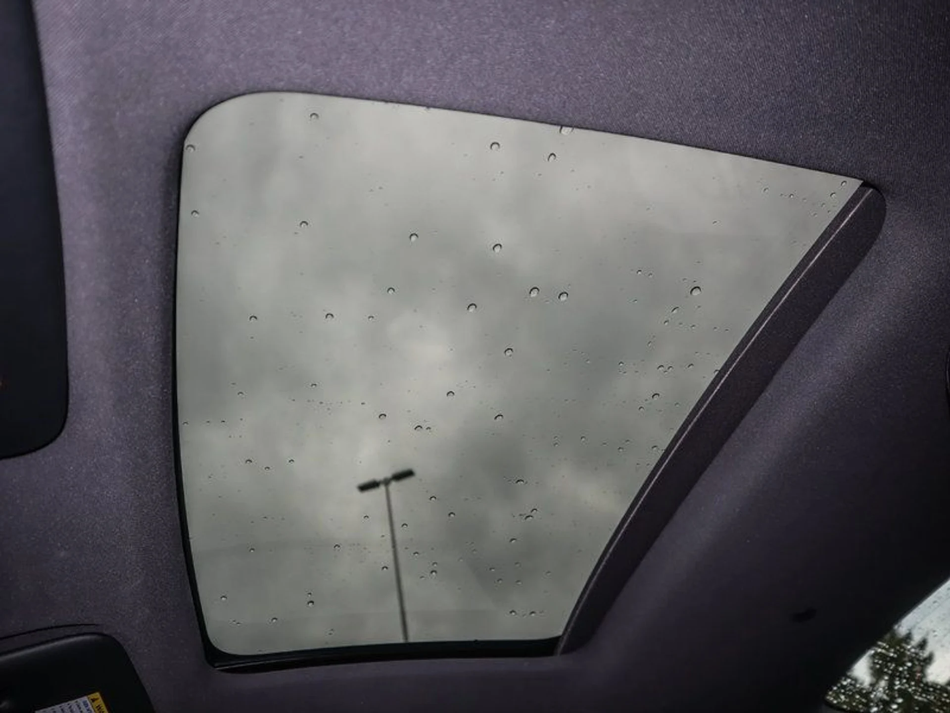 mph019_2859955686_37074231_06192_2044bcd838ad43c5d8b2005e0742ff81_e3bd09f77f