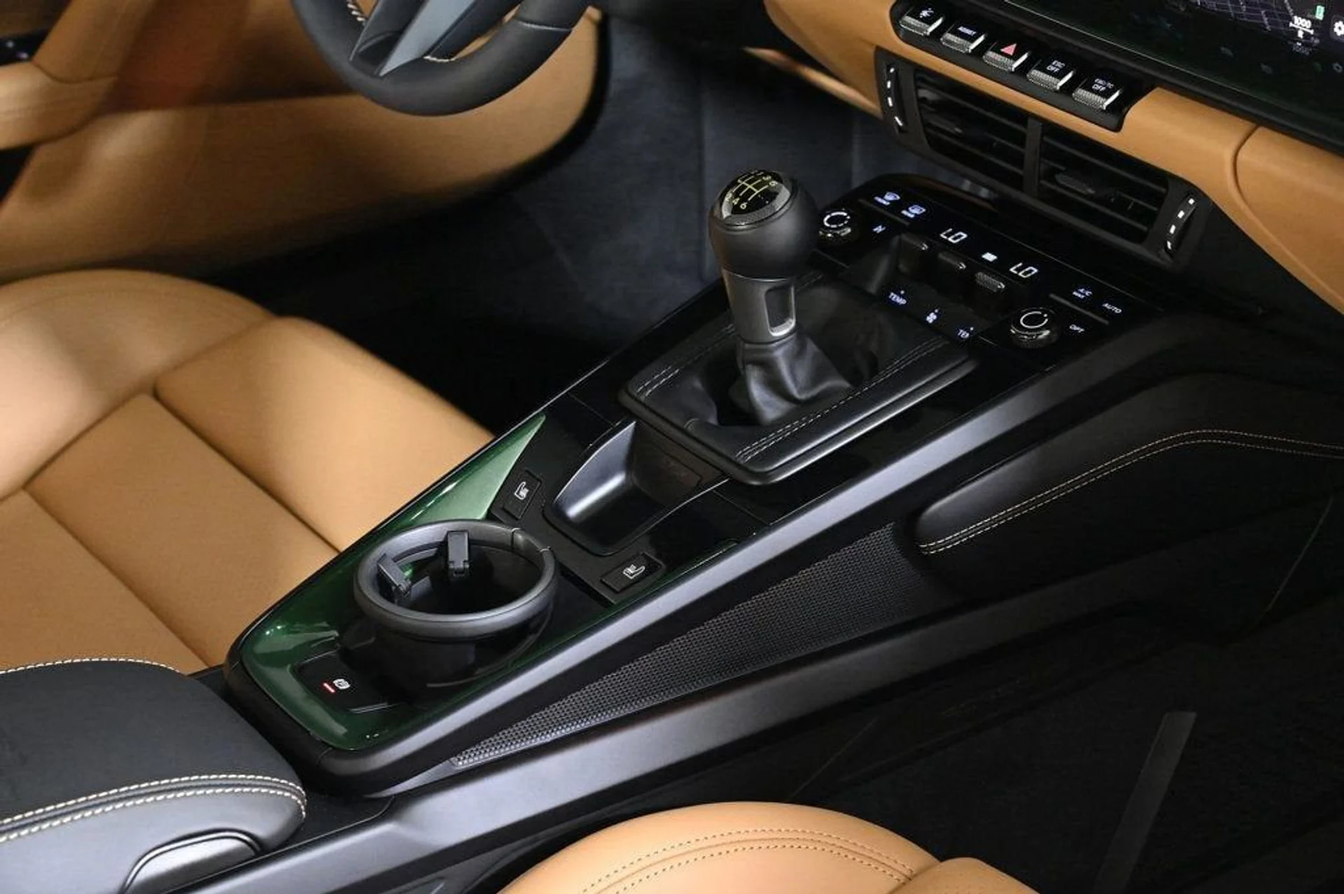 mph019_2861192224_89f12cc983274b5ba62e70f215b21b37_8ee327c255