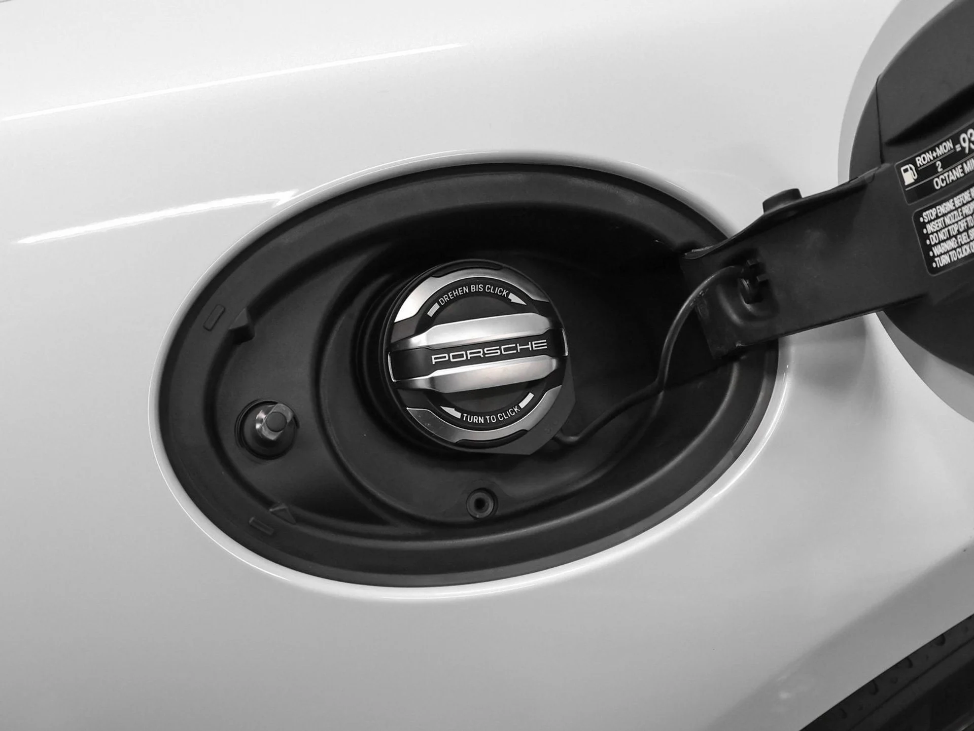 mph019_2865998138_20_5deaf30e08