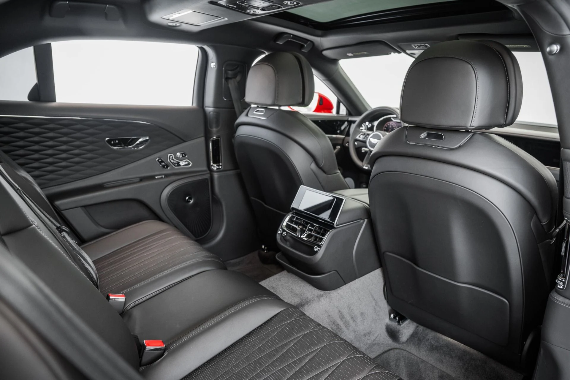 mph019_2866846932_Used_2022_Bentley_Flying_Spur_V8_1694798625_135c5ac959