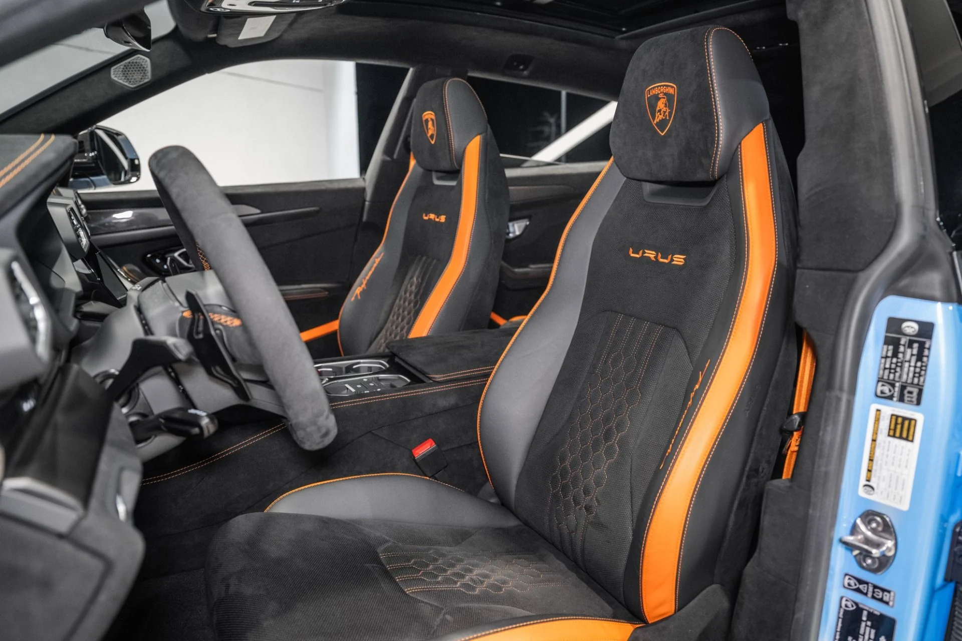 mph019_2868996852_Used_2024_Lamborghini_Urus_Performante_1773070205_f87e6315da