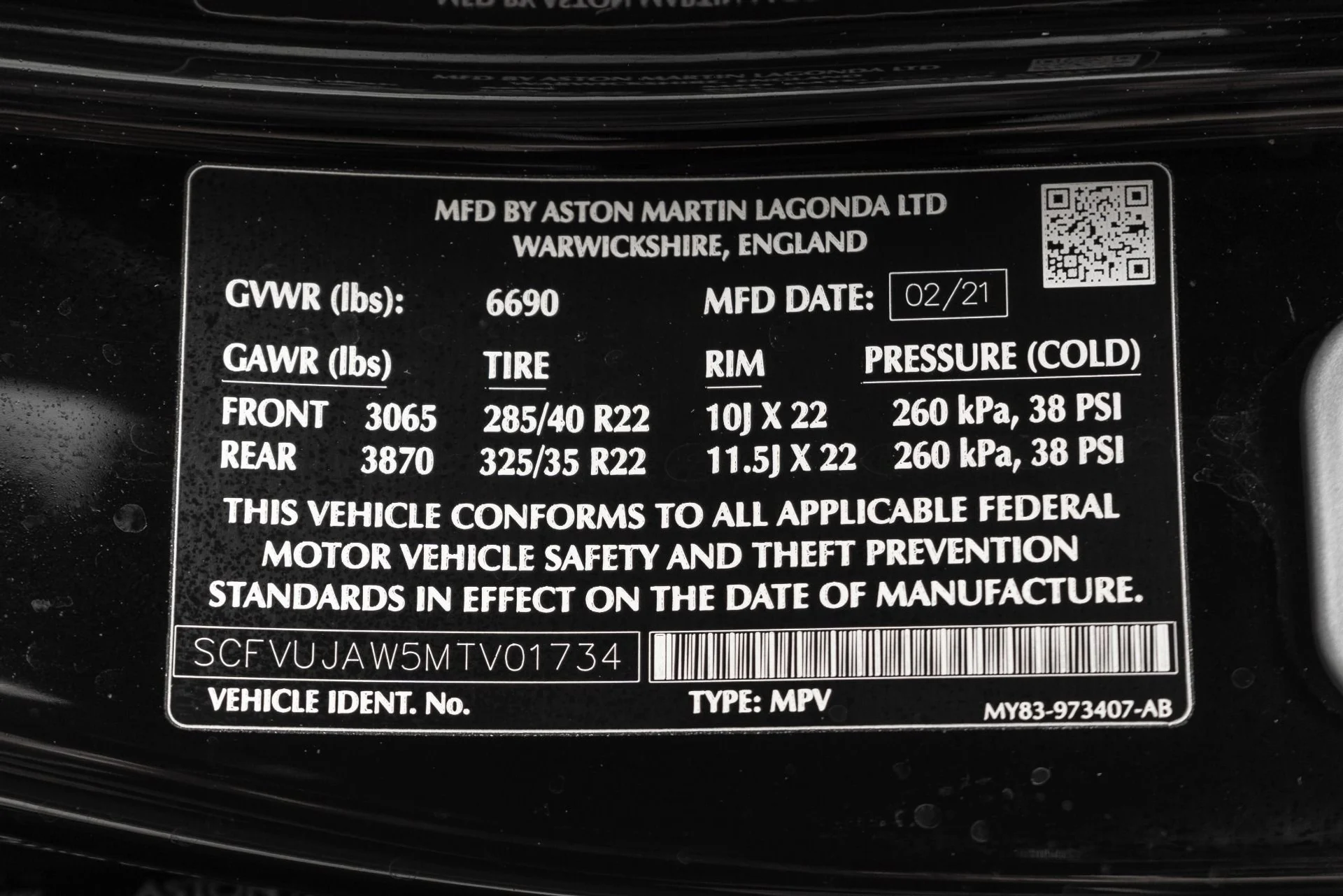 mph019_2887266316_Used_2021_Aston_Martin_DBX_Matte_Clear_PPF_Black_Packs_Heated_and_Ventilated_Seats_1765837893_9bd5406525