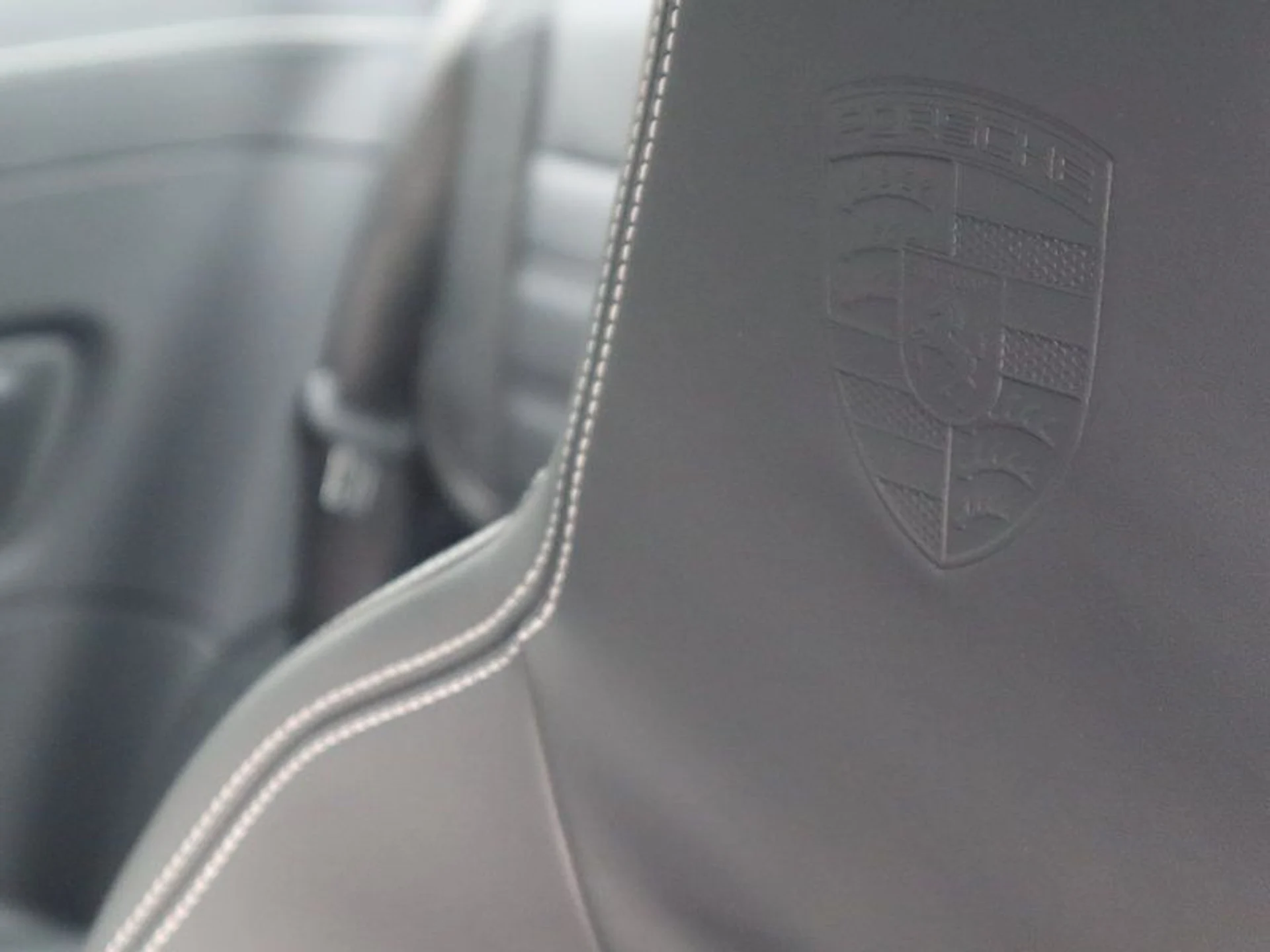 mph019_2891436922_37335962_00456_4e537c9900440356fc63c17c1306254d_39a4aee5ad