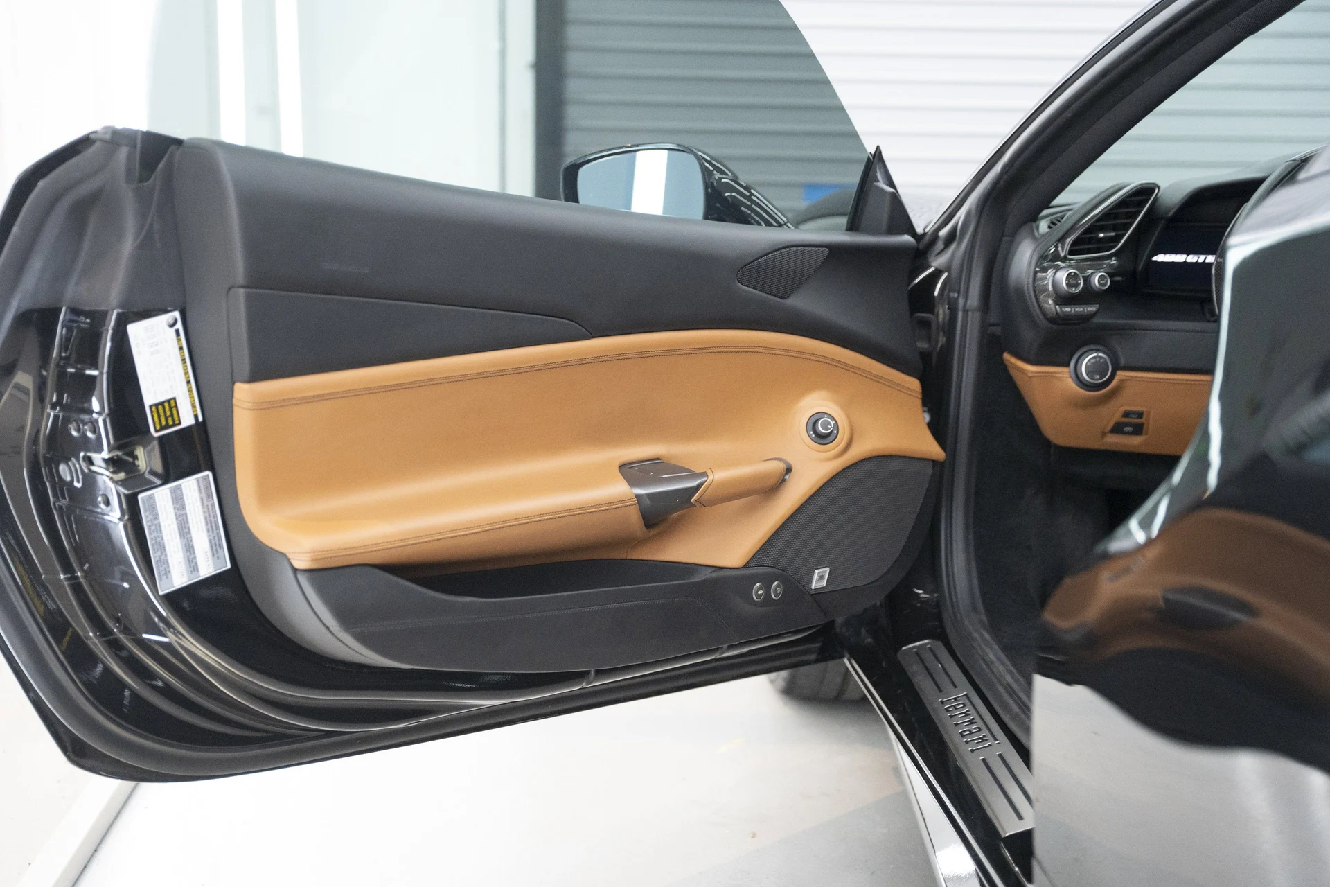 mph019_2895754899_dd76db07947f48afbc9a5fc233fd7e94_2439d39187