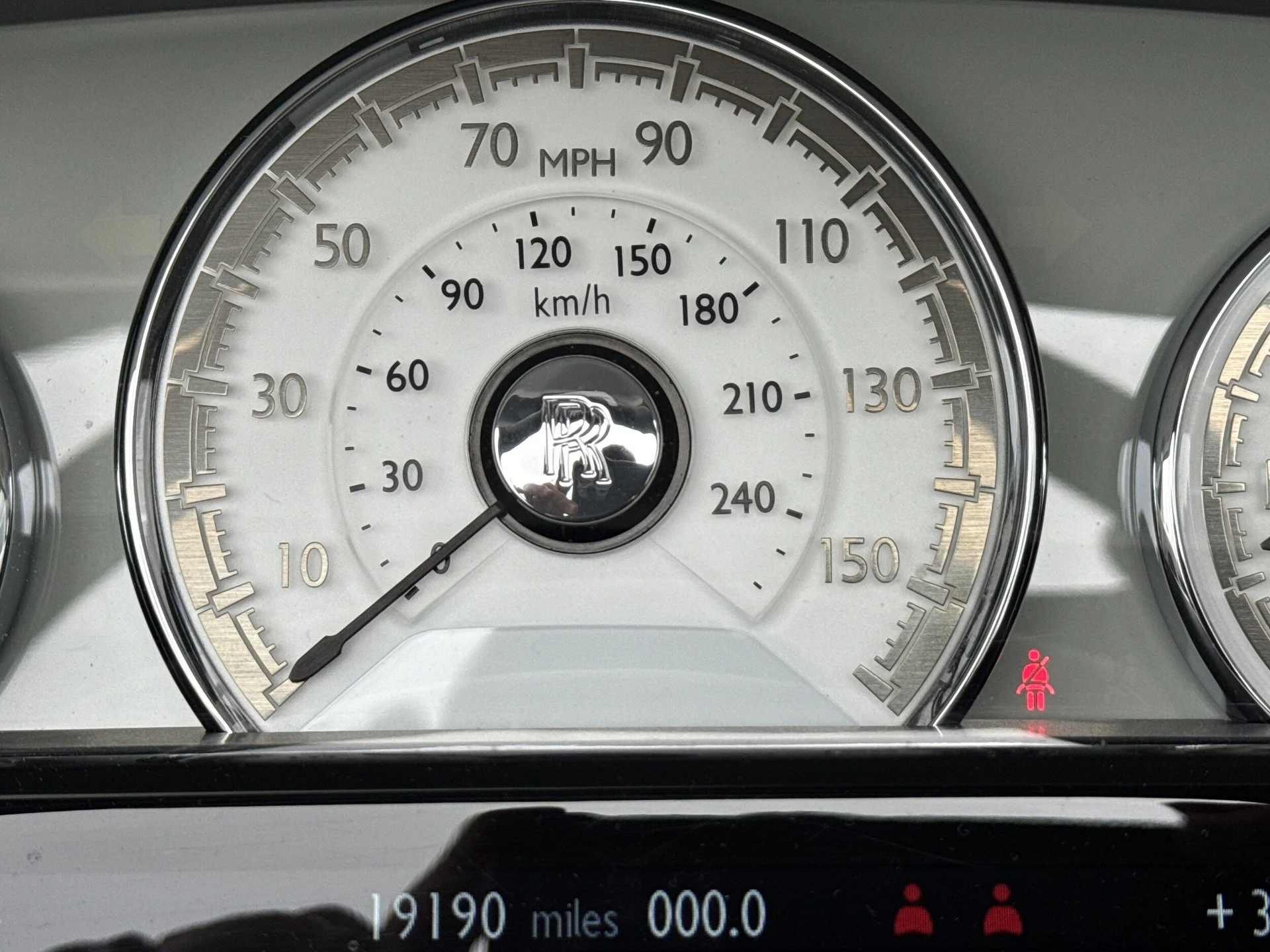 mph019_2900683151_ffa1ca960be4267a349f464c46d8eca8x_1e089feeb7