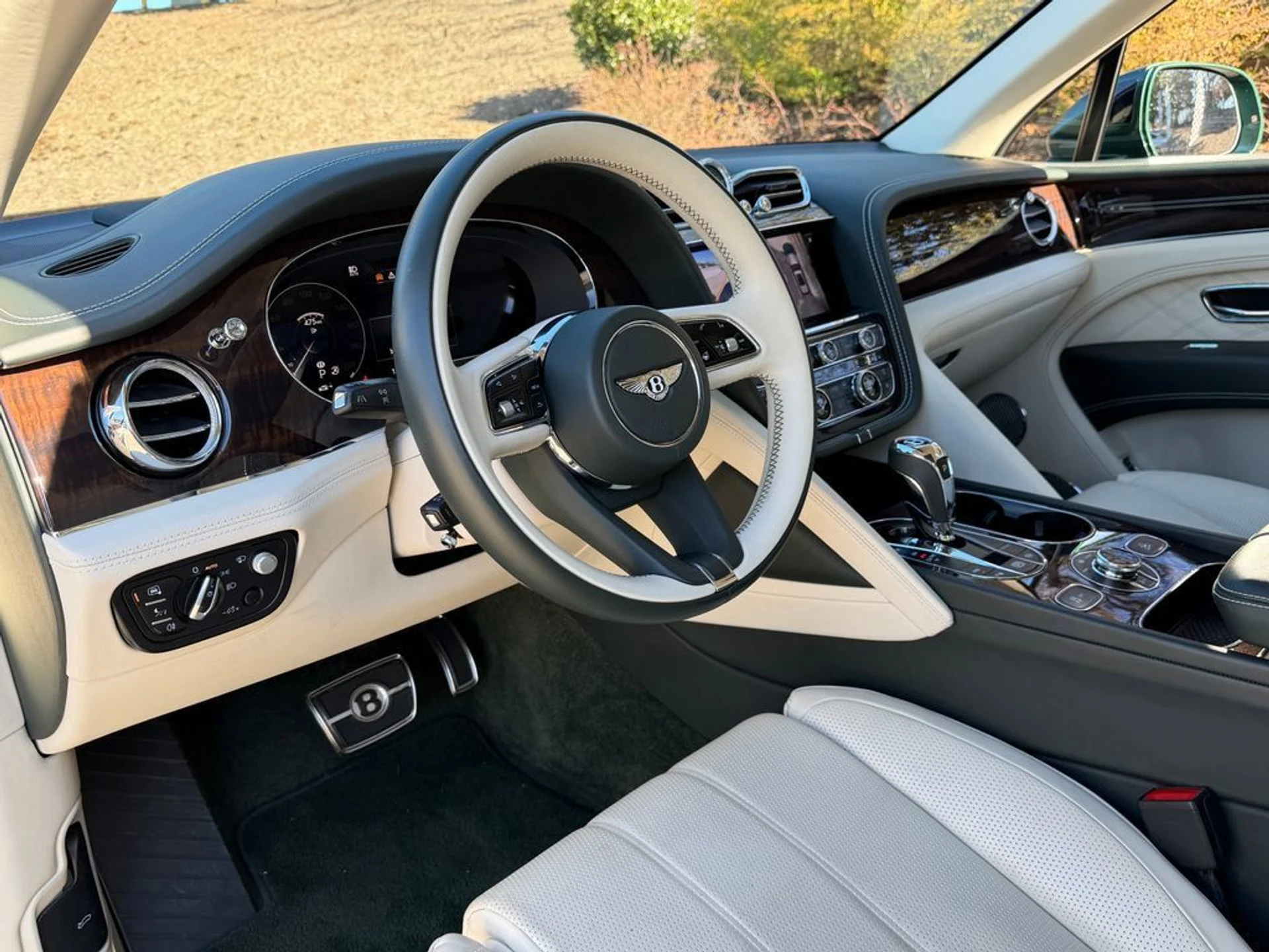 mph019_2902376204_d957db79df0f41bd8f67246b817afade_37600672b7