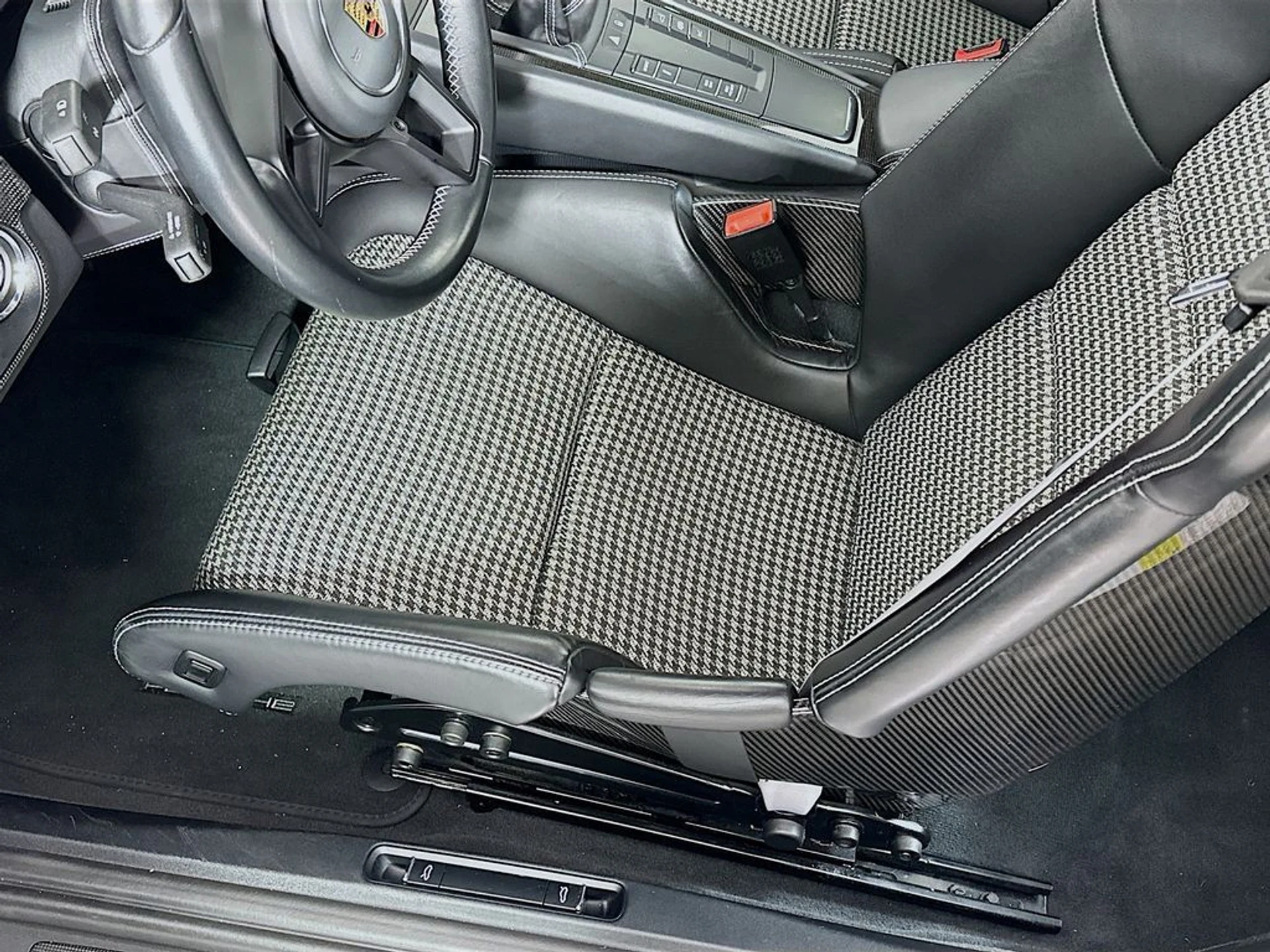 mph019_2907782475_35eead6d1b9faf6f0d1a542216656a24x_c3bc6b972d