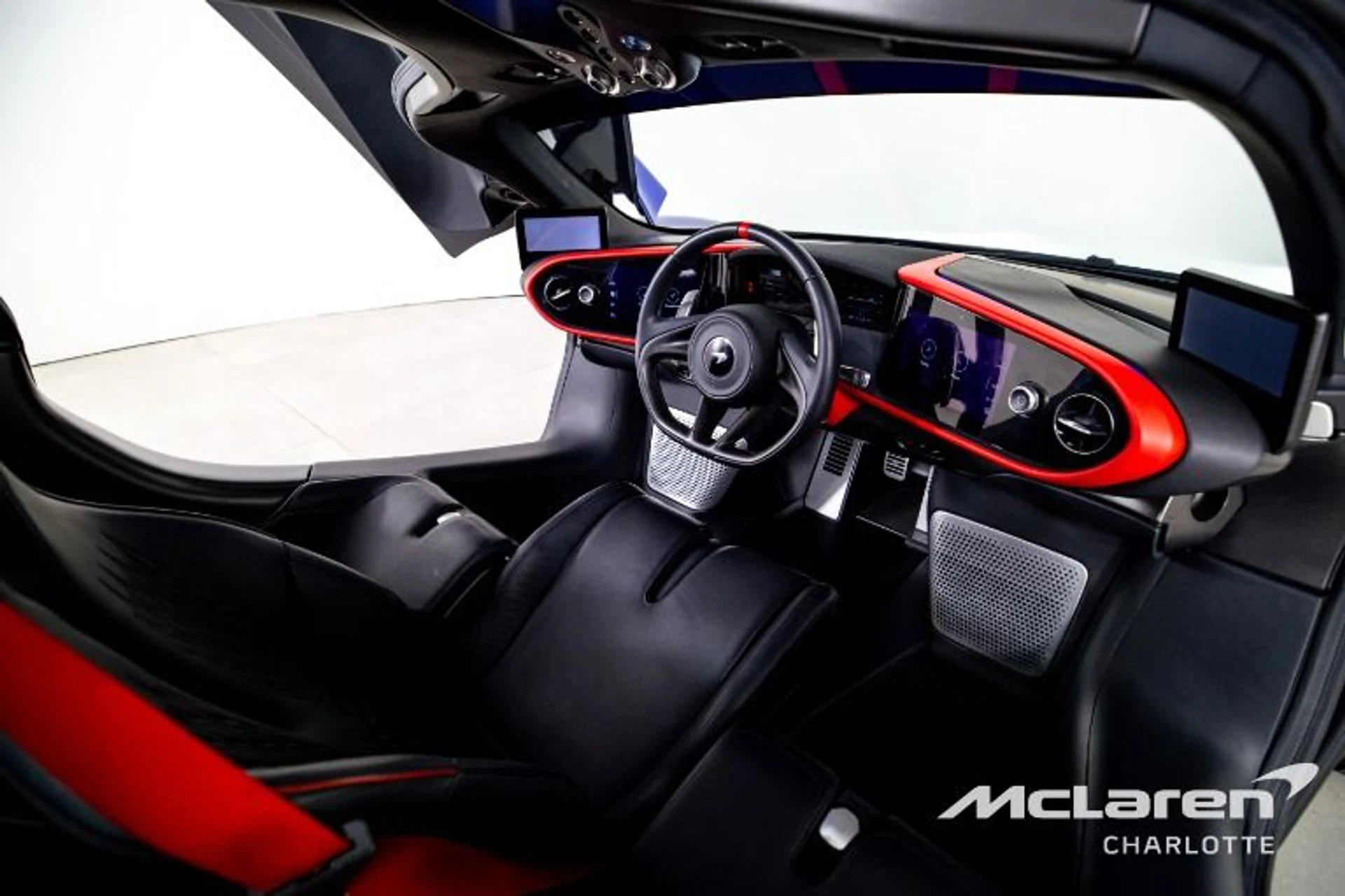 mph019_2907874462_Used_2020_Mc_Laren_Speedtail_cf7f29edce