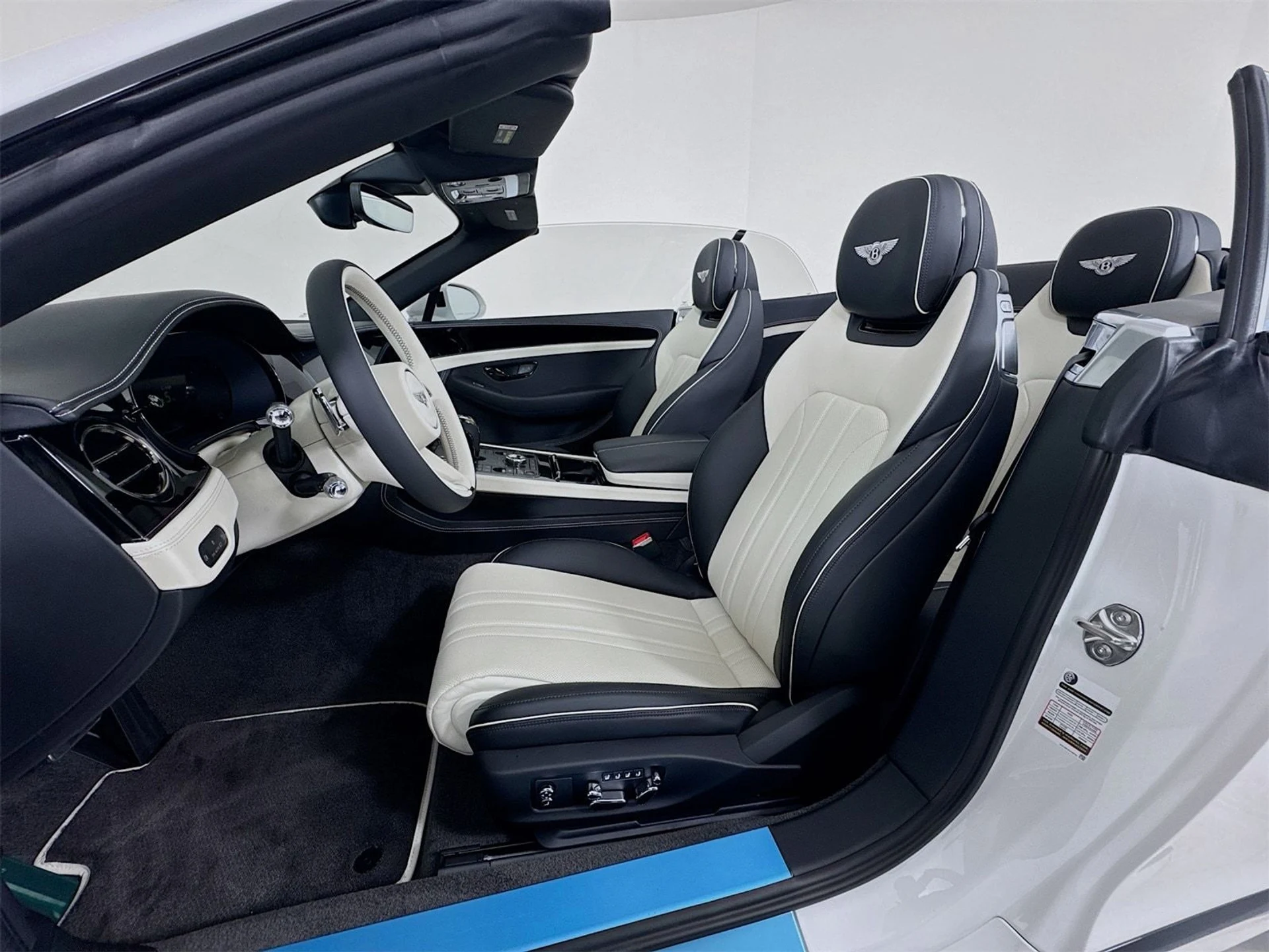 mph019_2908105794_838190fc88717d3aff9fe39fd775631cx_e503f630a6