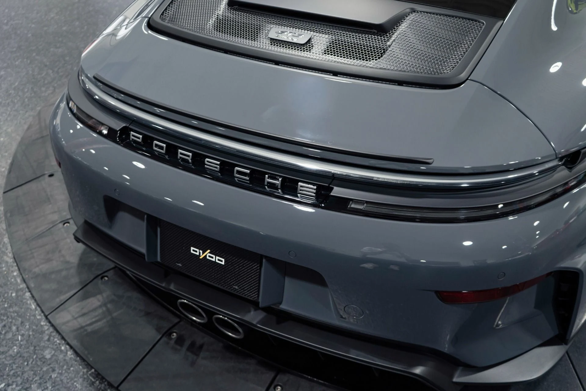 mph019_2910399519_Used_2026_Porsche_911_GT_3_Touring_6_speed_Lightweight_package_1770773867_c2048dacfd