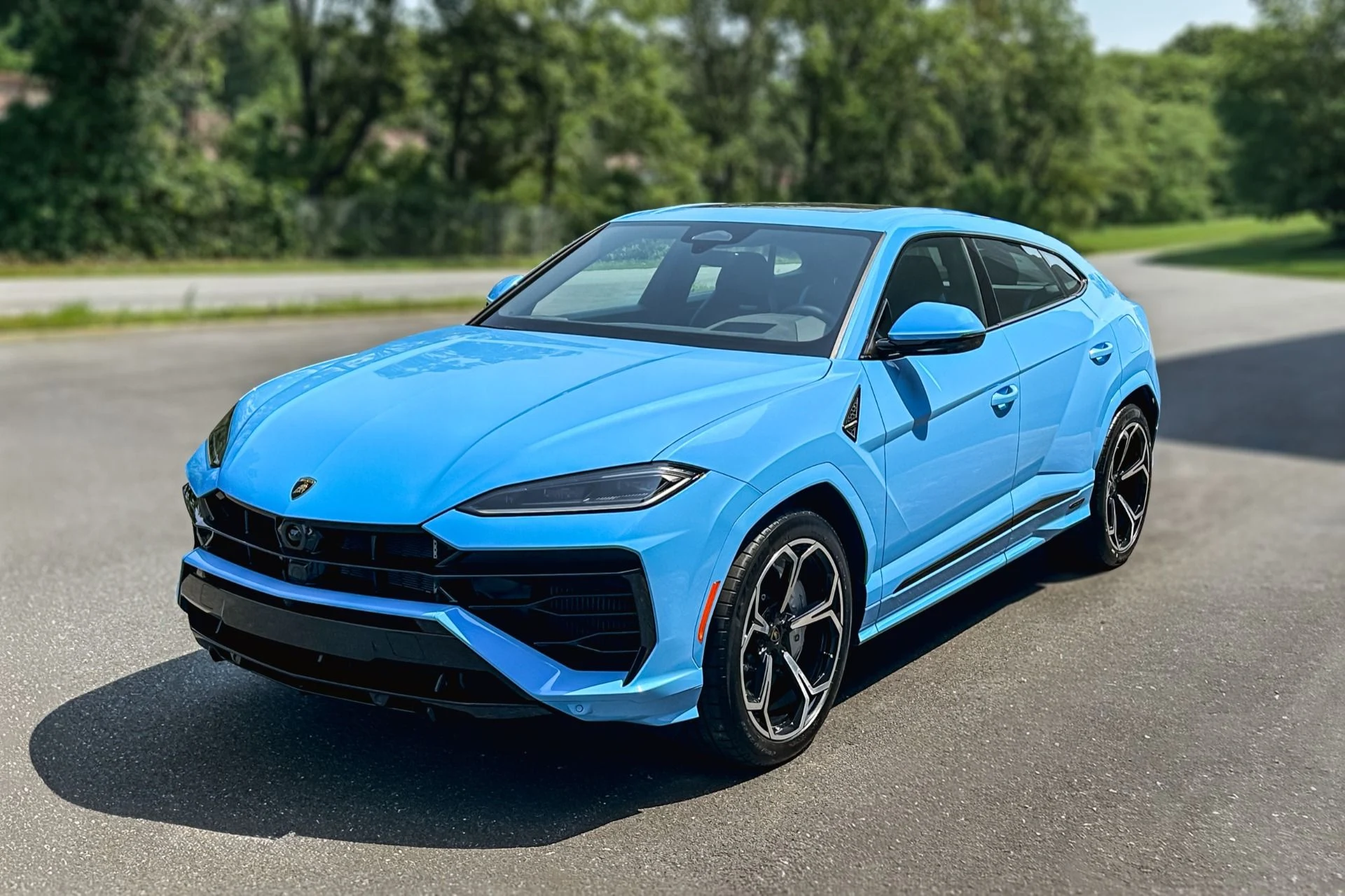mph019_2915071728_New_2026_Lamborghini_Urus_SE_1782998768_3b3cd61c7b
