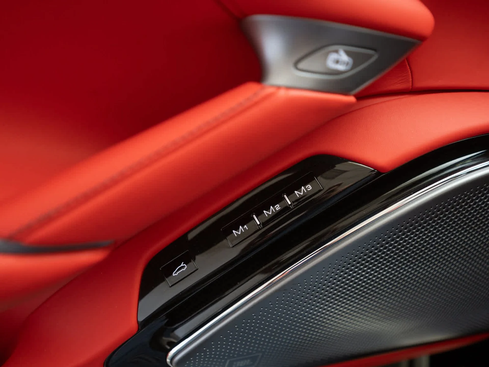 mph019_2916355940_a92f7a8cf174ed29a41e0c59e2b6f91cx_62d136ddc3