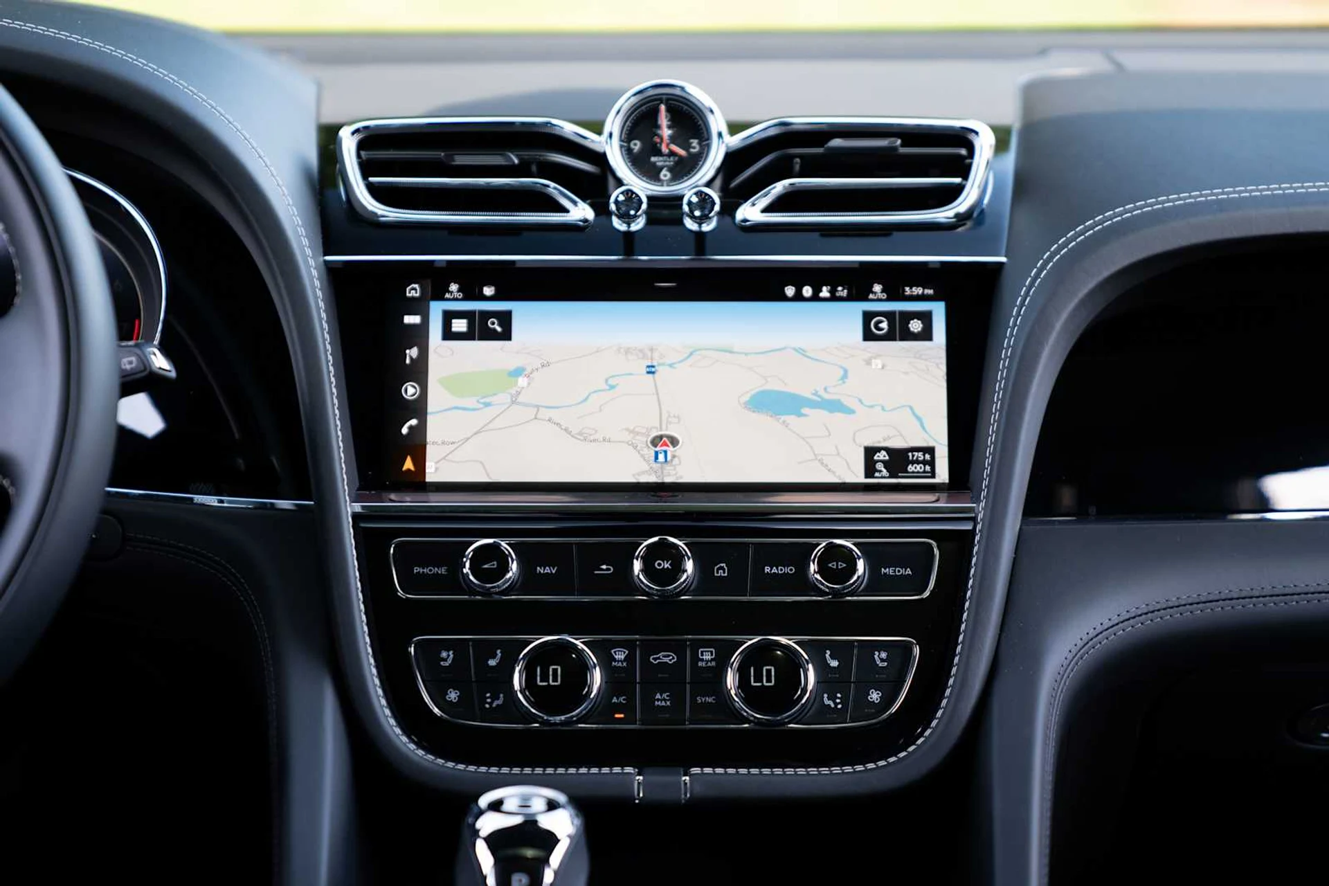 mph019_2917339840_673355d8641866eb3d541e76c458af86x_6e909a4911