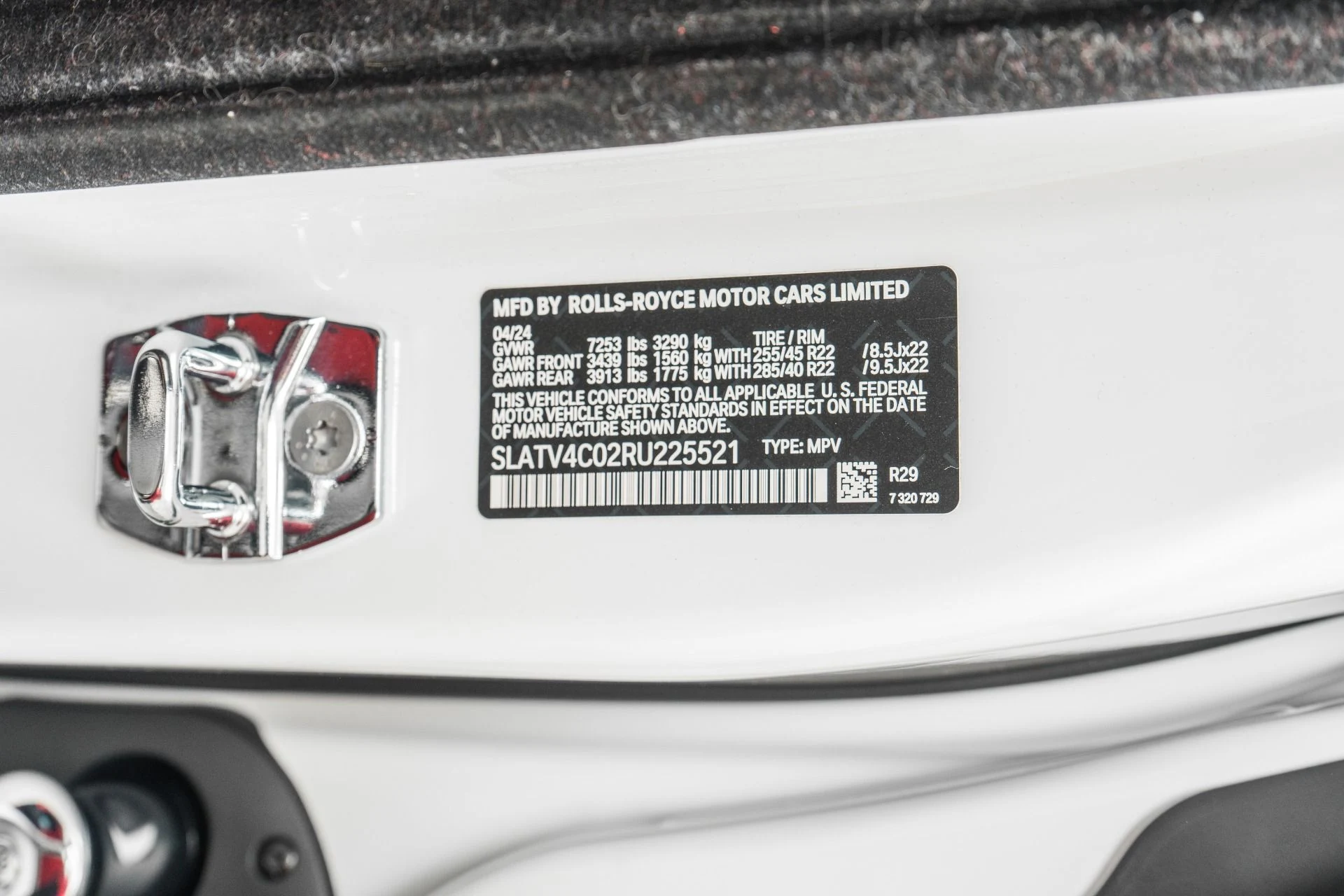 mph019_2920617663_Used_2024_Rolls_Royce_Cullinan_Shooting_Star_Headliner_Picnic_Tables_Low_Miles_1772230993_613bfc995c