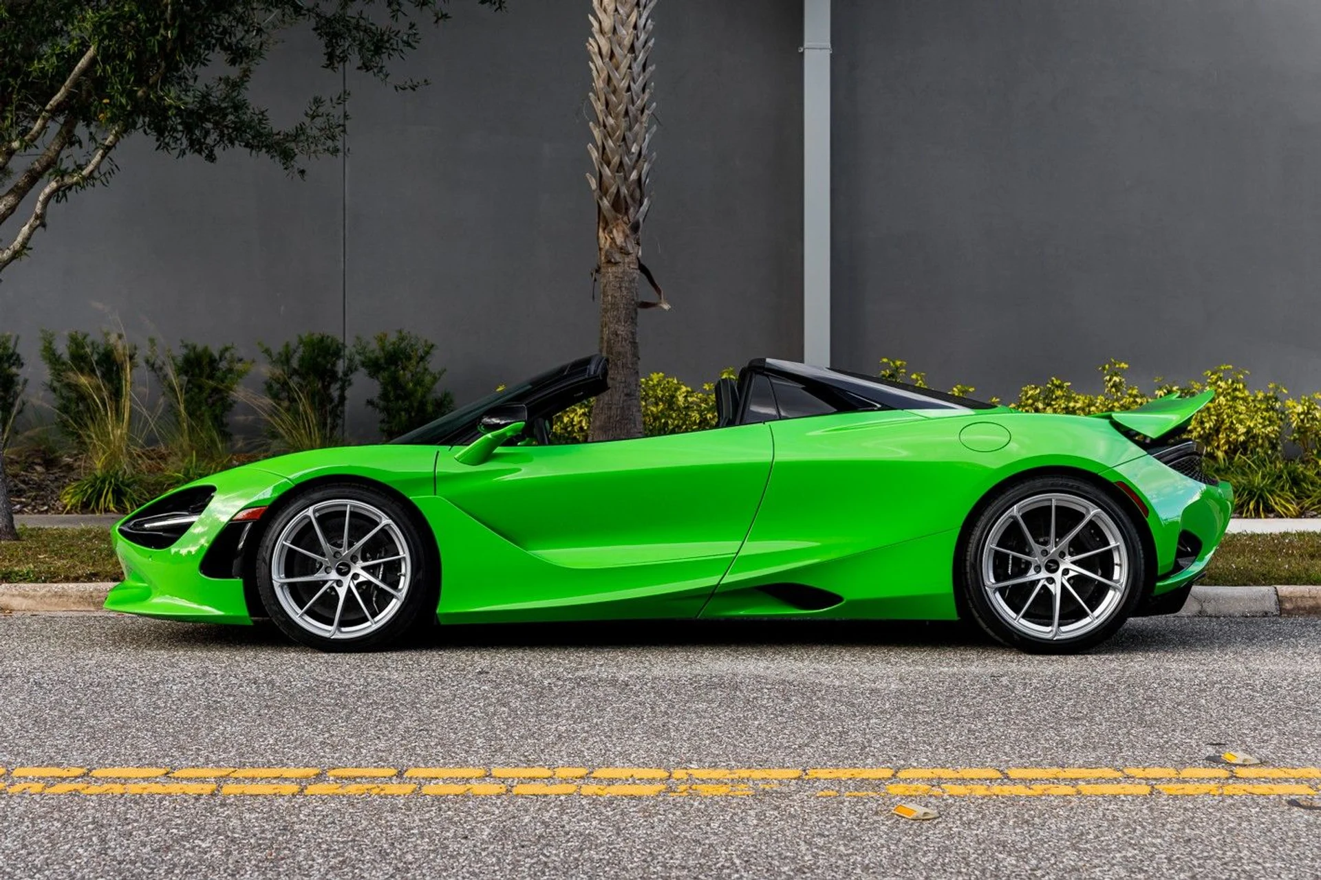 mph019_292241895_610_p20_l_664b09296c