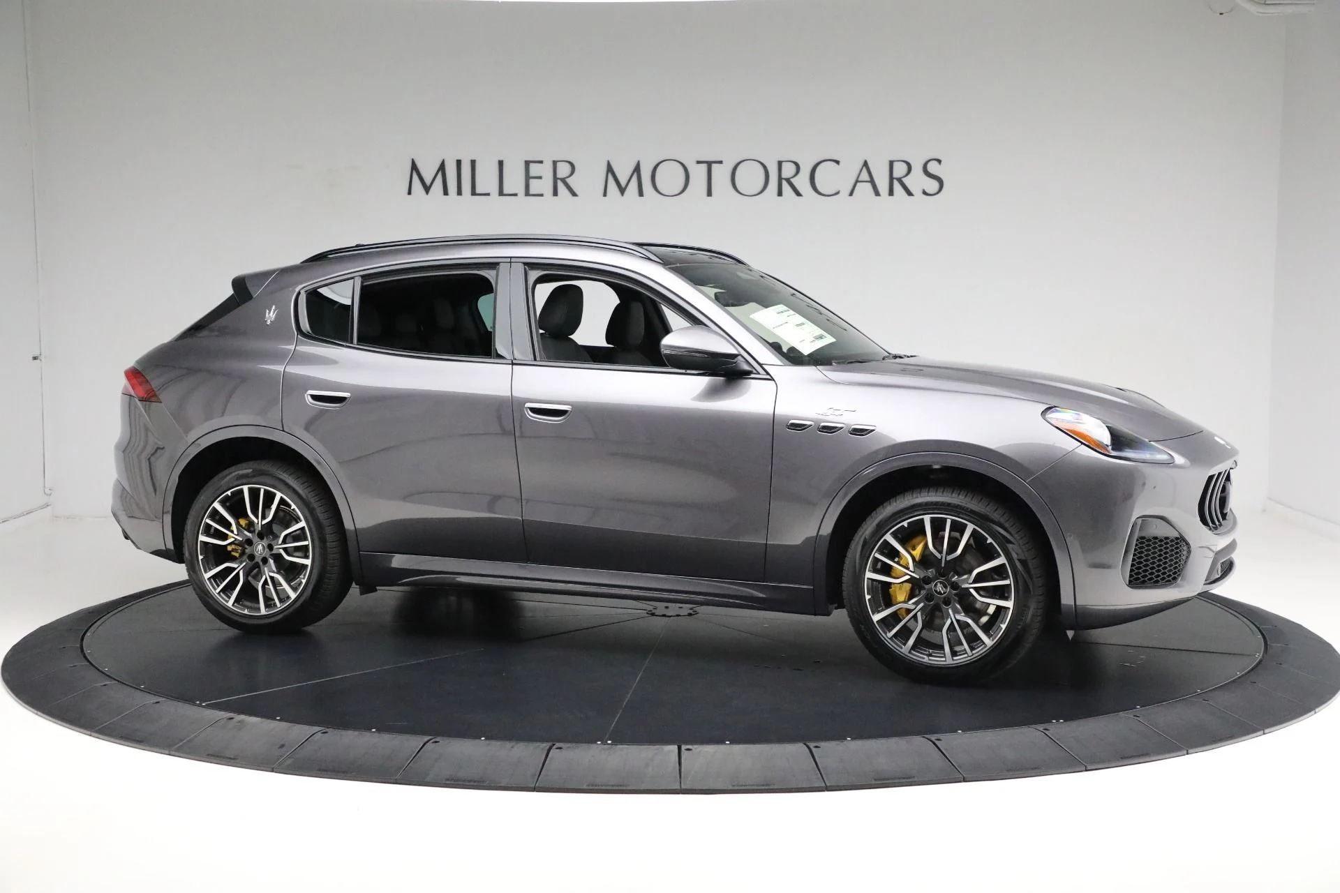 mph019_2922747516_New_2024_Maserati_Grecale_GT_fa80d914dd